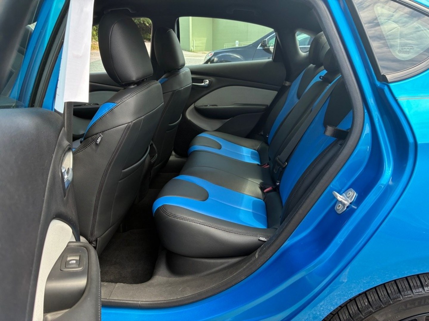 2015 BLUE DODGE DART SXT (1C3CDFBB5FD) with an 2.4L engine, 6-Speed Manual transmission, located at 117 North Cameron Street, Harrisburg, PA, 17101, (717) 963-8962, 40.267021, -76.875351- Photo#11