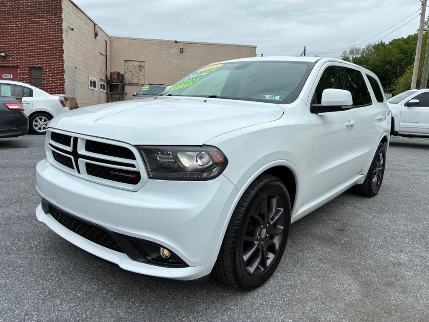 2015 WHITE DODGE DURANGO R/T (1C4SDJCT2FC) with an 5.7L engine, Automatic transmission, located at 117 North Cameron Street, Harrisburg, PA, 17101, (717) 963-8962, 40.267021, -76.875351 - WE FINANCE!!! MOST vehicles are available for financing. Good Credit/ Challenged Credit/ No Credit - ALL Trade-Ins Welcomed!!! APPLY ONLINE or CALL us TODAY Please call us to discuss your cash and/or financing options. Thanks for checking our inventory! We're here to help. - Photo#0