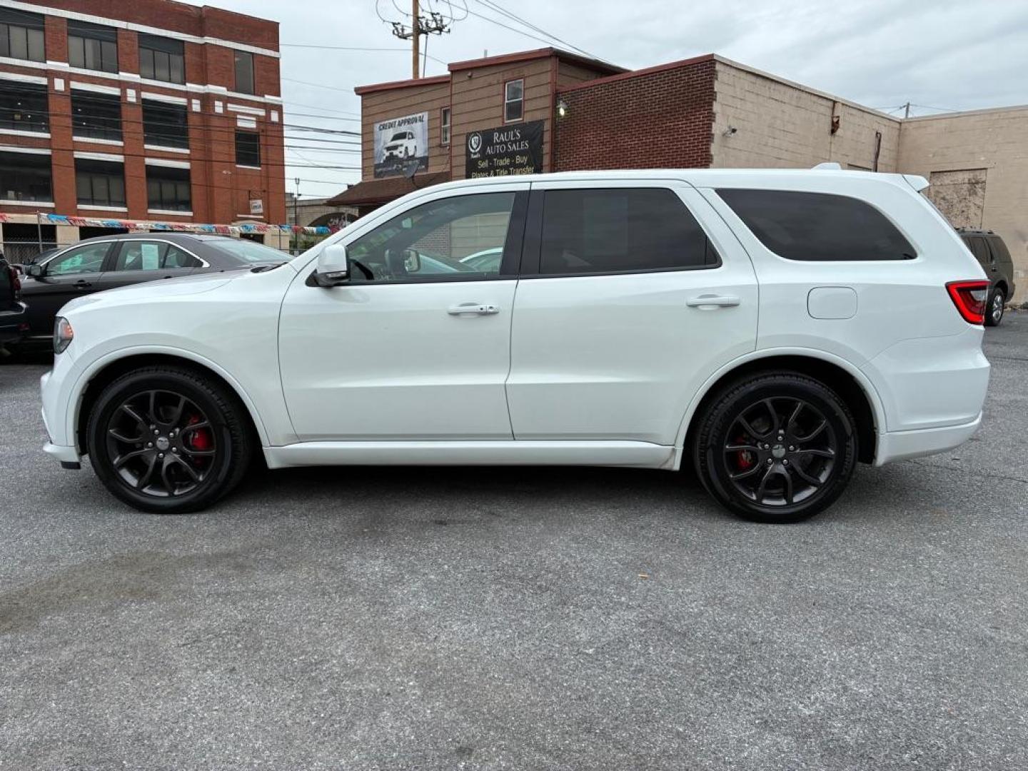 2015 WHITE DODGE DURANGO R/T (1C4SDJCT2FC) with an 5.7L engine, Automatic transmission, located at 117 North Cameron Street, Harrisburg, PA, 17101, (717) 963-8962, 40.267021, -76.875351 - WE FINANCE!!! MOST vehicles are available for financing. Good Credit/ Challenged Credit/ No Credit - ALL Trade-Ins Welcomed!!! APPLY ONLINE or CALL us TODAY Please call us to discuss your cash and/or financing options. Thanks for checking our inventory! We're here to help. - Photo#1