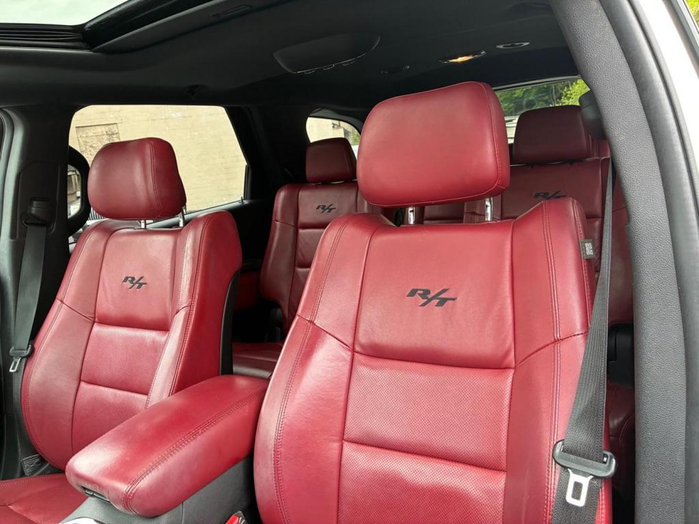 2015 WHITE DODGE DURANGO R/T (1C4SDJCT2FC) with an 5.7L engine, Automatic transmission, located at 117 North Cameron Street, Harrisburg, PA, 17101, (717) 963-8962, 40.267021, -76.875351 - WE FINANCE!!! MOST vehicles are available for financing. Good Credit/ Challenged Credit/ No Credit - ALL Trade-Ins Welcomed!!! APPLY ONLINE or CALL us TODAY Please call us to discuss your cash and/or financing options. Thanks for checking our inventory! We're here to help. - Photo#16