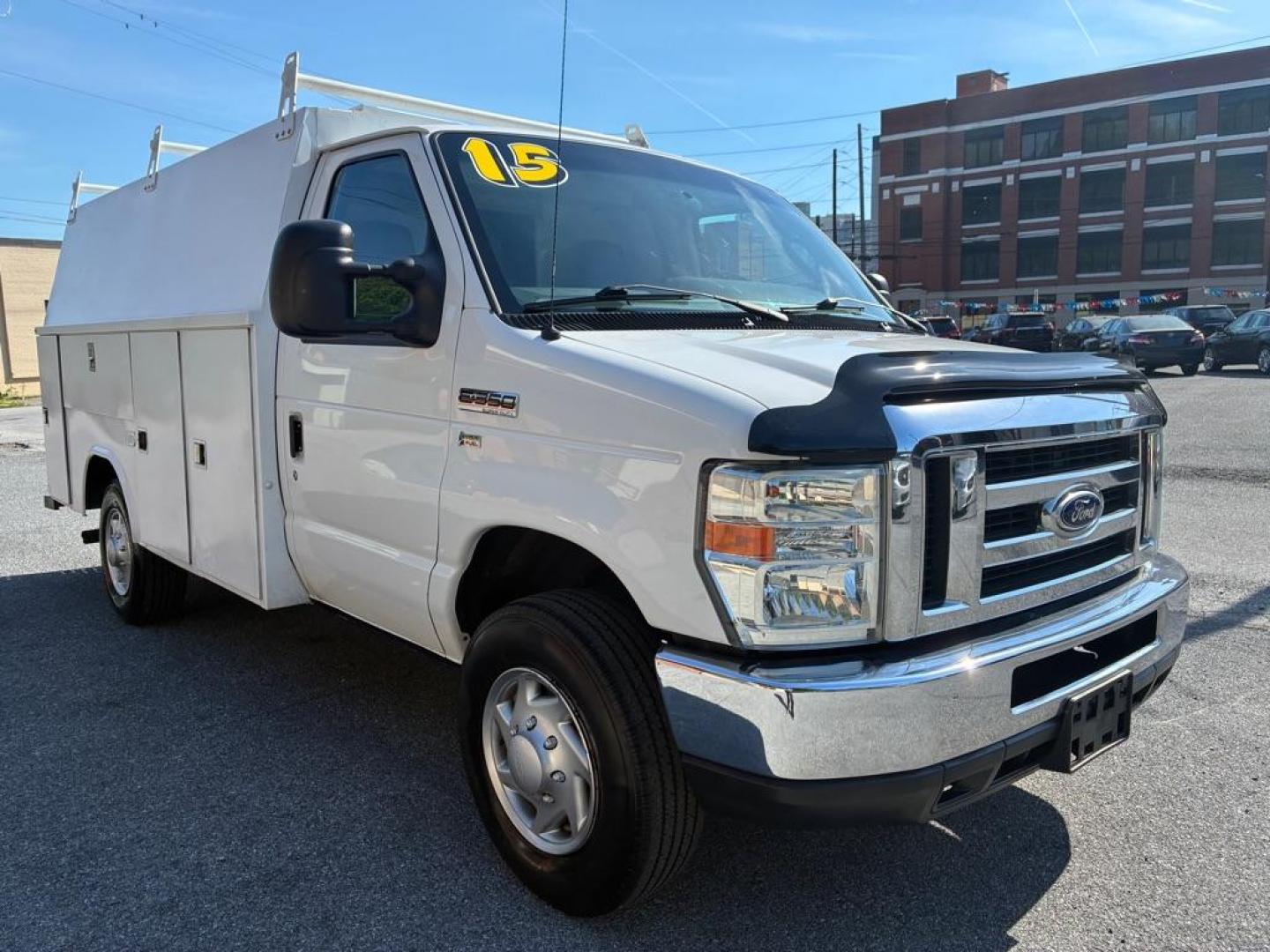 2015 WHITE FORD ECONOLINE E350 SUPER DUTY CUTAWAY VAN (1FDWE3FL6FD) with an 5.4L engine, Automatic transmission, located at 117 North Cameron Street, Harrisburg, PA, 17101, (717) 963-8962, 40.267021, -76.875351 - Utility box. WE FINANCE!!! MOST vehicles are available for financing. Good Credit/ Challenged Credit/ No Credit - ALL Trade-Ins Welcomed!!! APPLY ONLINE or CALL us TODAY Please call us to discuss your cash and/or financing options. Thanks for checking our inventory! We're here to he - Photo#6