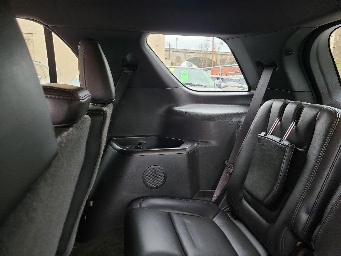 2015 GRAY FORD EXPLORER XLT (1FM5K8D89FG) with an 3.5L engine, Automatic transmission, located at 117 North Cameron Street, Harrisburg, PA, 17101, (717) 963-8962, 40.267021, -76.875351 - WE FINANCE!!! Good Credit/ Bad Credit/ No Credit - ALL Trade-Ins Welcomed!!! ***Guaranteed Credit Approval*** APPLY ONLINE or CALL us TODAY ;) Internet Prices and Marketplace Prices are SPECIAL discounted ***CASH DEALS*** Retail Prices are higher. Please call us to discuss your cash and finan - Photo#11