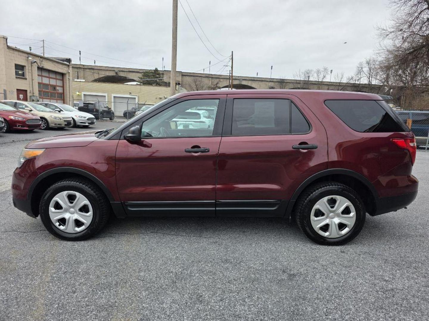 2015 BURG FORD EXPLORER POLICE INTERCEPTOR (1FM5K8AR9FG) with an 3.7L engine, Automatic transmission, located at 117 North Cameron Street, Harrisburg, PA, 17101, (717) 963-8962, 40.267021, -76.875351 - WE FINANCE!!! Good Credit/ Challenged Credit/ No Credit - ALL Trade-Ins Welcomed!!! APPLY ONLINE or CALL us TODAY ;) Please call us to discuss your cash and/or financing options. - Photo#1