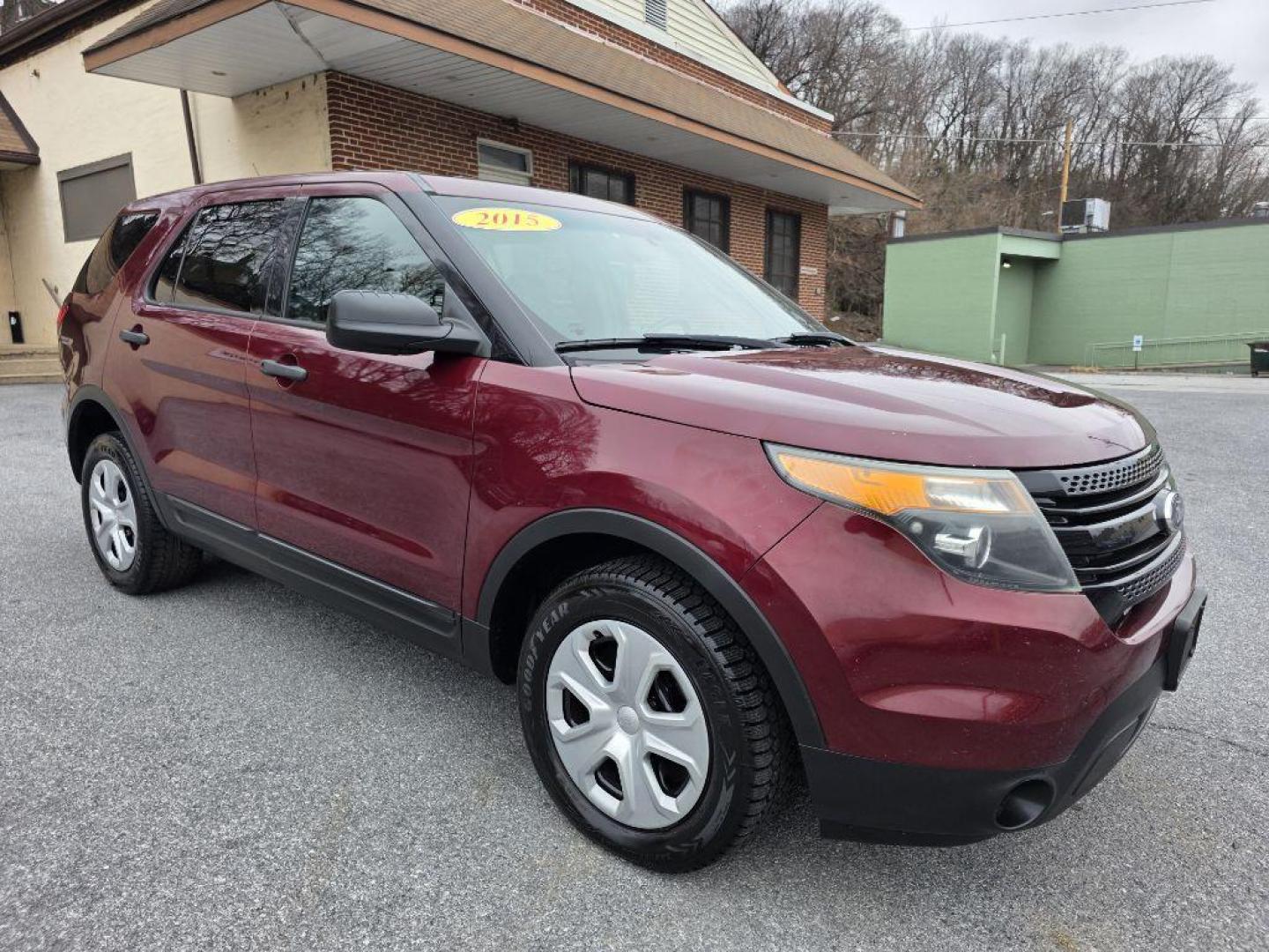 2015 BURG FORD EXPLORER POLICE INTERCEPTOR (1FM5K8AR9FG) with an 3.7L engine, Automatic transmission, located at 117 North Cameron Street, Harrisburg, PA, 17101, (717) 963-8962, 40.267021, -76.875351 - WE FINANCE!!! Good Credit/ Challenged Credit/ No Credit - ALL Trade-Ins Welcomed!!! APPLY ONLINE or CALL us TODAY ;) Please call us to discuss your cash and/or financing options. - Photo#6