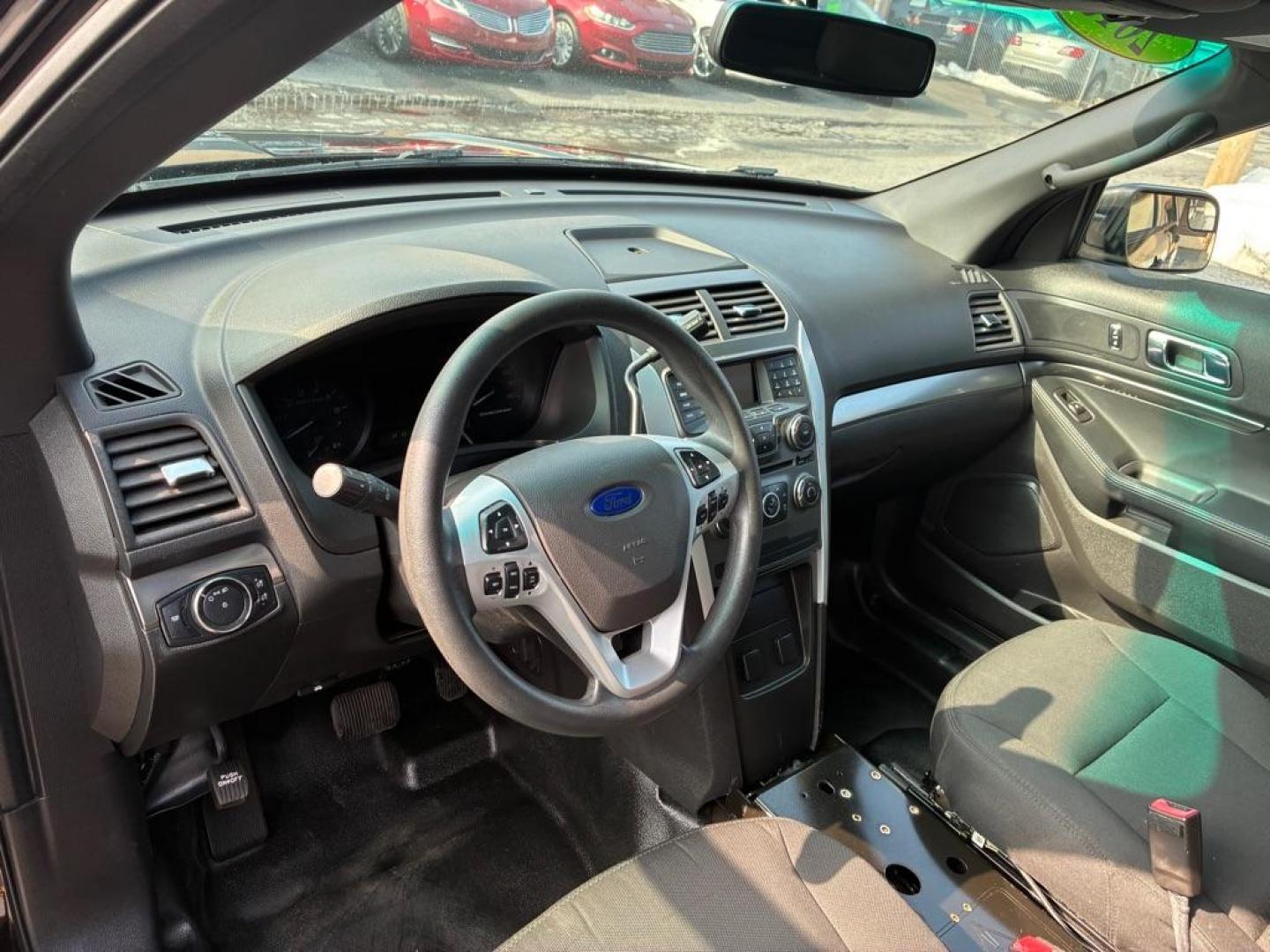 2015 BROWN FORD EXPLORER POLICE INTERCEPTOR (1FM5K8AR9FG) with an 3.7L engine, Automatic transmission, located at 117 North Cameron Street, Harrisburg, PA, 17101, (717) 963-8962, 40.267021, -76.875351 - WE FINANCE!!! Good Credit/ Challenged Credit/ No Credit - ALL Trade-Ins Welcomed!!! APPLY ONLINE or CALL us TODAY ;) Please call us to discuss your cash and/or financing options. - Photo#13