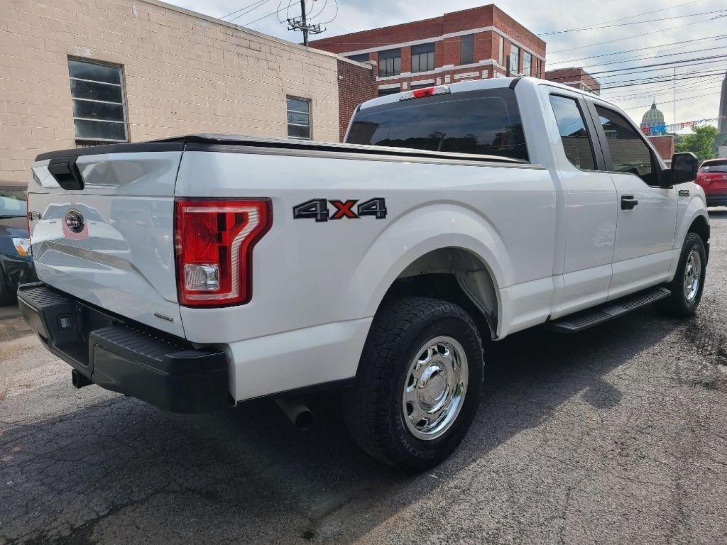 2015 WHITE FORD F150 SUPER CAB (1FTFX1EF2FF) with an 5.0L engine, Automatic transmission, located at 7981 Paxton Street, Harrisburg, PA, 17111, (717) 561-2926, 40.261490, -76.749229 - WE FINANCE!!! Good Credit/ Bad Credit/ No Credit - ALL Trade-Ins Welcomed!!! ***Guaranteed Credit Approval*** APPLY ONLINE or CALL us TODAY ;) Internet Prices and Marketplace Prices are SPECIAL discounted ***CASH DEALS*** Retail Prices are higher. Please call us to discuss your cash and finan - Photo#4