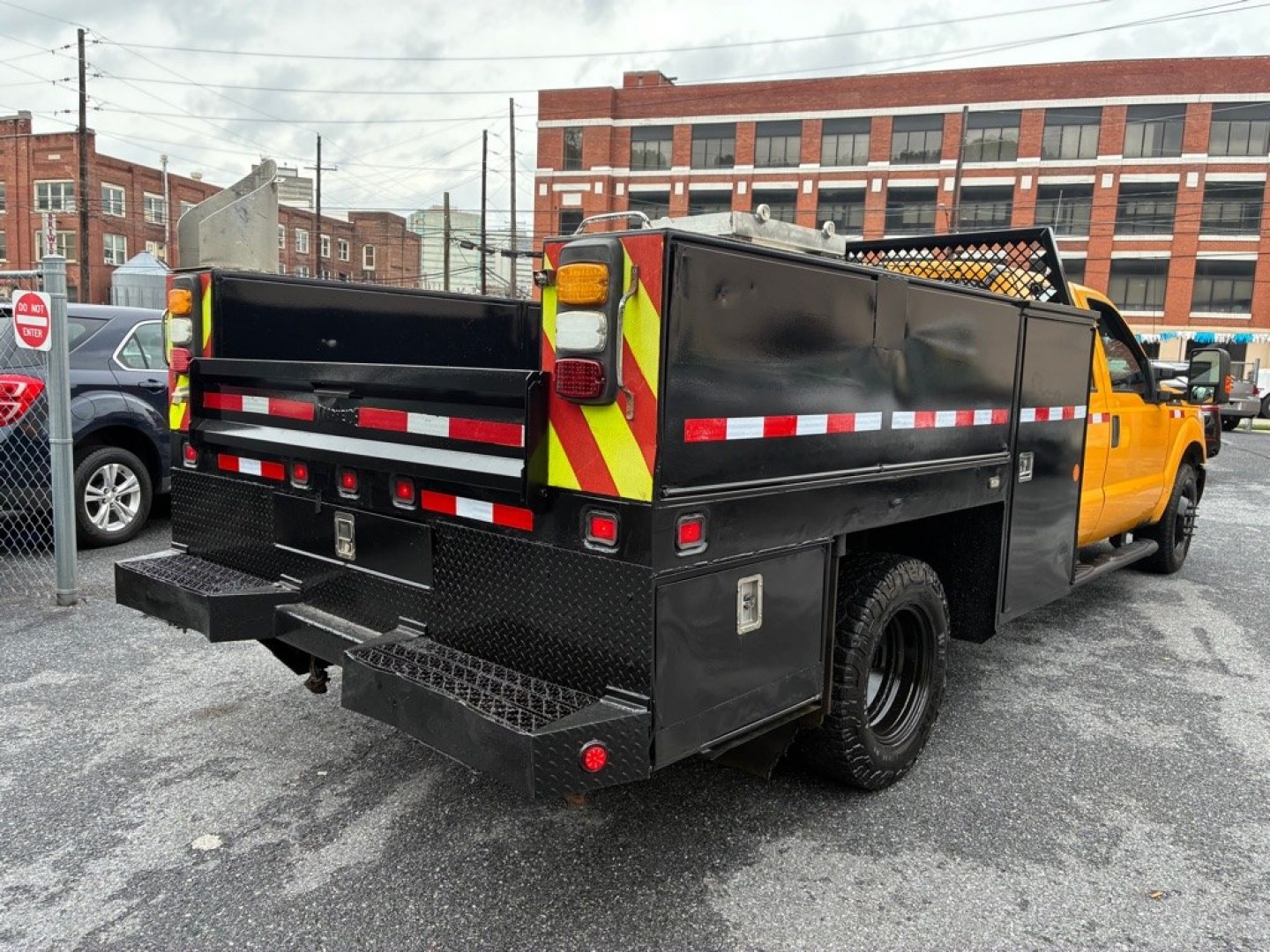 2015 YELLOW FORD F350 SUPER DUTY (1FD8W3G68FE) with an 6.2L engine, Automatic transmission, located at 131 N Cameron st, Harrisburg, PA, 17101, (717) 561-2926, 40.267086, -76.875374 - Vehicle Features: Hard Top 8-Cylinder Flex Natural A/T Power Steering GRY Vinyl Seats A/C Power Windows Power Door Locks Driver Air Bag WE FINANCE!!! MOST vehicles are available for financing. Good Credit/ Challenged Credit/ No Credit - ALL Trade-Ins Welcomed!!! APPLY ONLINE or C- Photo#4
