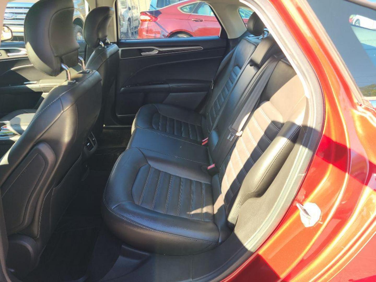 2015 RED FORD FUSION SE HYBRID (3FA6P0LU9FR) with an 2.0L engine, Continuously Variable transmission, located at 117 North Cameron Street, Harrisburg, PA, 17101, (717) 963-8962, 40.267021, -76.875351 - WE FINANCE!!! Good Credit/ Bad Credit/ No Credit - ALL Trade-Ins Welcomed!!! ***Guaranteed Credit Approval*** APPLY ONLINE or CALL us TODAY ;) Please call us to discuss your cash and financing options. - Photo#10