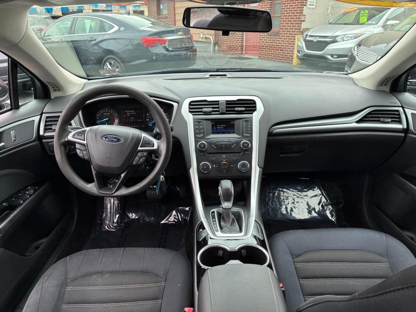 2015 GREEN FORD FUSION SE (3FA6P0HD4FR) with an 1.5L engine, Automatic transmission, located at 117 North Cameron Street, Harrisburg, PA, 17101, (717) 963-8962, 40.267021, -76.875351 - WE FINANCE!!! MOST vehicles are available for financing. Good Credit/ Challenged Credit/ No Credit - ALL Trade-Ins Welcomed!!! APPLY ONLINE or CALL us TODAY Please call us to discuss your cash and/or financing options. Thanks for checking our inventory! We're here to help.- Photo#12