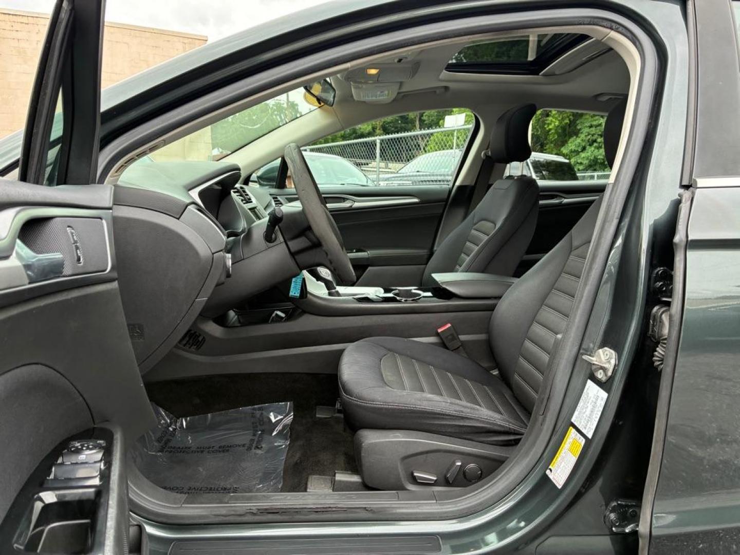 2015 GREEN FORD FUSION SE (3FA6P0HD4FR) with an 1.5L engine, Automatic transmission, located at 117 North Cameron Street, Harrisburg, PA, 17101, (717) 963-8962, 40.267021, -76.875351 - WE FINANCE!!! MOST vehicles are available for financing. Good Credit/ Challenged Credit/ No Credit - ALL Trade-Ins Welcomed!!! APPLY ONLINE or CALL us TODAY Please call us to discuss your cash and/or financing options. Thanks for checking our inventory! We're here to help.- Photo#13