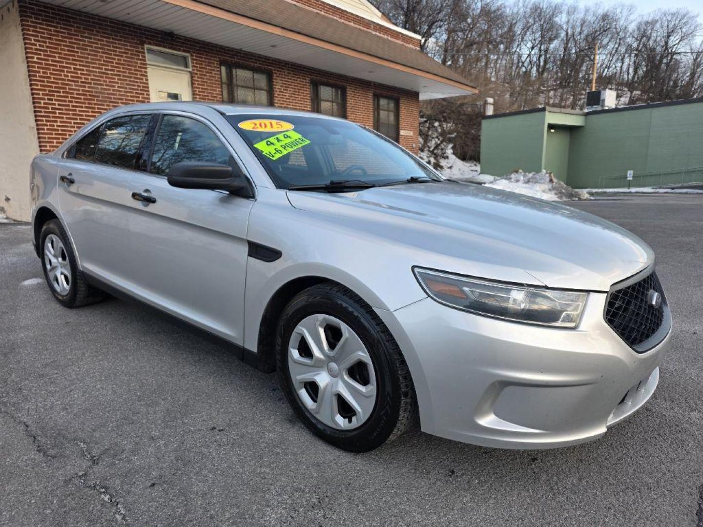 2015 SILVER FORD TAURUS POLICE INTERCEPTOR (1FAHP2MKXFG) with an 3.7L engine, Automatic transmission, located at 117 North Cameron Street, Harrisburg, PA, 17101, (717) 963-8962, 40.267021, -76.875351 - WE FINANCE!!! Good Credit/ Challenged Credit/ No Credit - ALL Trade-Ins Welcomed!!! APPLY ONLINE or CALL us TODAY ;) Please call us to discuss your cash and/or financing options. - Photo#6