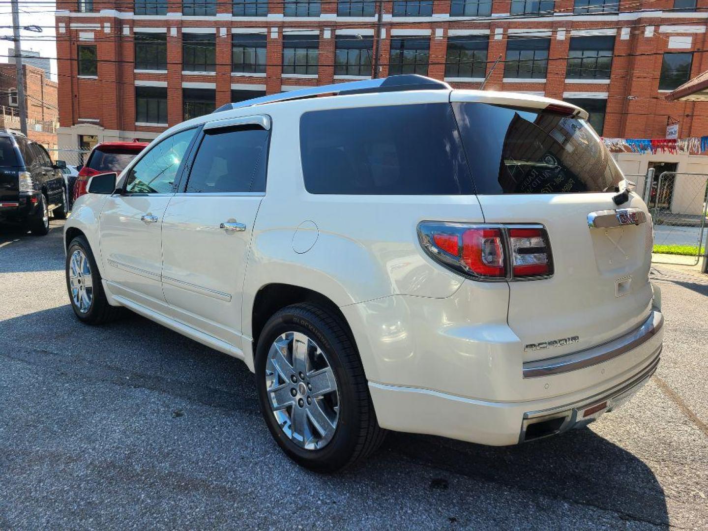 2015 WHITE GMC ACADIA DENALI (1GKKVTKD7FJ) with an 3.6L engine, Automatic transmission, located at 7981 Paxton Street, Harrisburg, PA, 17111, (717) 561-2926, 40.261490, -76.749229 - WE FINANCE!!! Good Credit/ Bad Credit/ No Credit - ALL Trade-Ins Welcomed!!! ***Guaranteed Credit Approval*** APPLY ONLINE or CALL us TODAY ;) Internet Prices and Marketplace Prices are SPECIAL discounted ***CASH DEALS*** Retail Prices are higher. Please call us to discuss your cash and finan - Photo#2