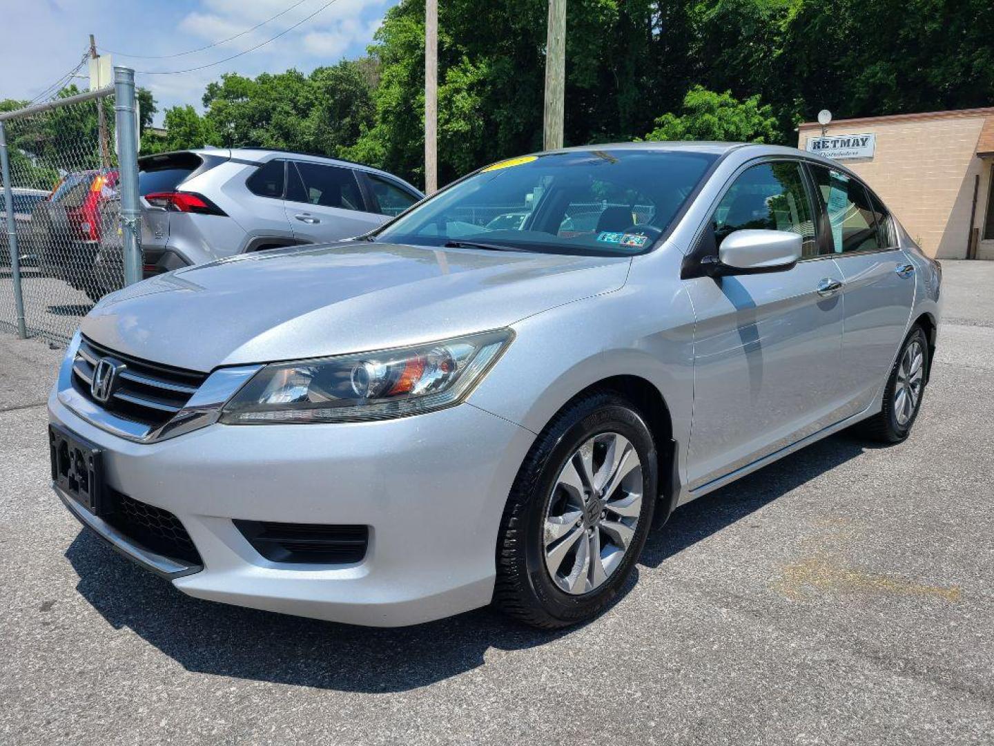 2015 SILVER HONDA ACCORD LX (1HGCR2F33FA) with an 2.4L engine, Continuously Variable transmission, located at 117 North Cameron Street, Harrisburg, PA, 17101, (717) 963-8962, 40.267021, -76.875351 - Photo#0