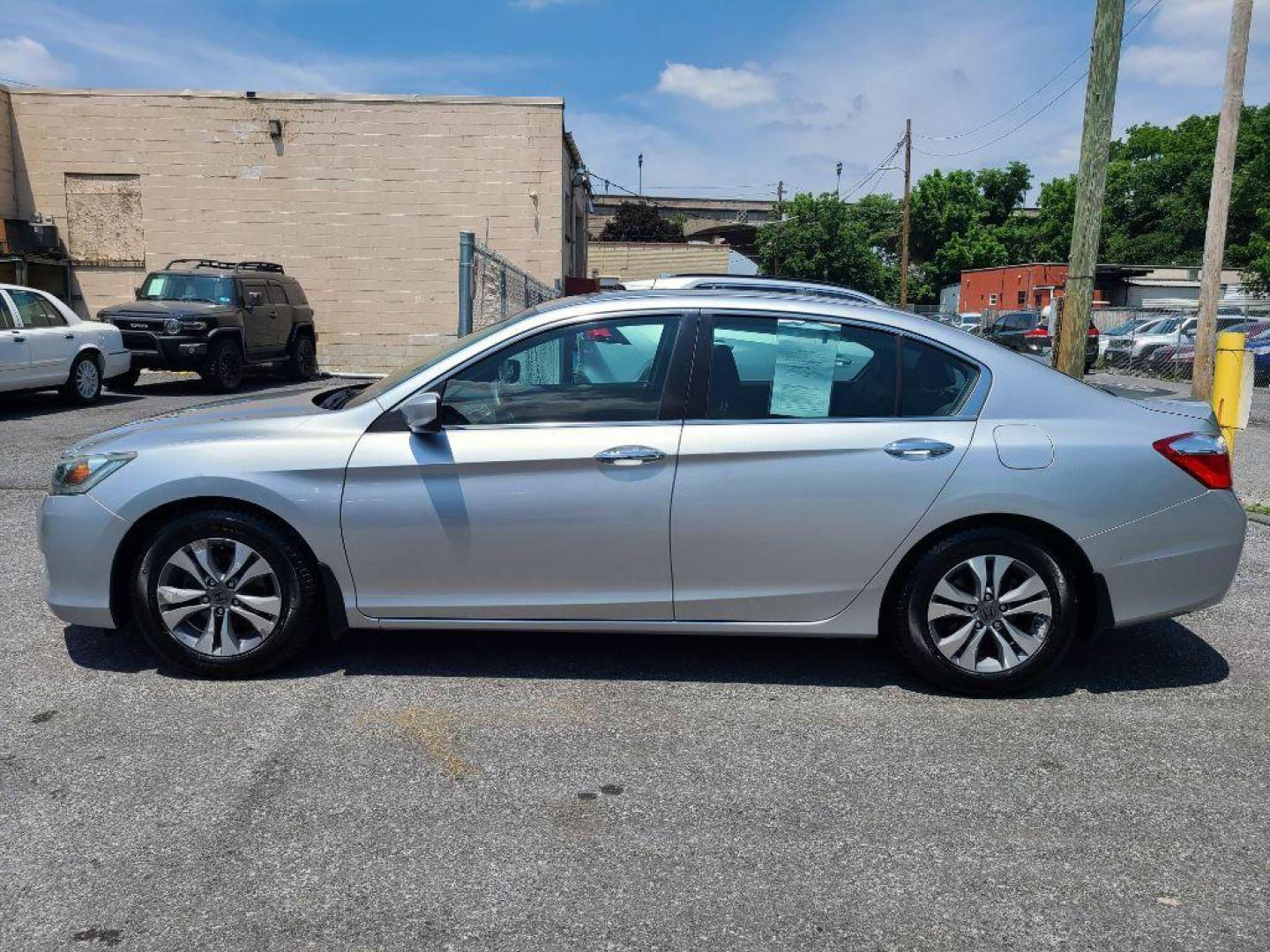 2015 SILVER HONDA ACCORD LX (1HGCR2F33FA) with an 2.4L engine, Continuously Variable transmission, located at 117 North Cameron Street, Harrisburg, PA, 17101, (717) 963-8962, 40.267021, -76.875351 - Photo#1