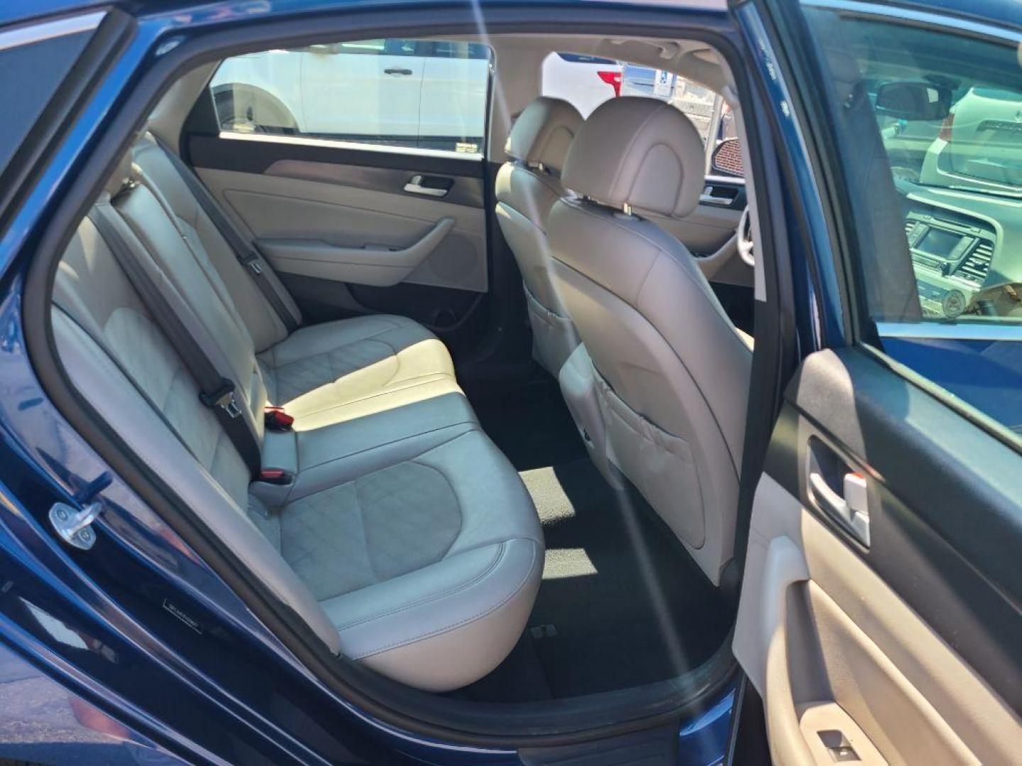 2015 BLUE HYUNDAI SONATA SPORT (5NPE34AF4FH) with an 2.4L engine, Automatic transmission, located at 7981 Paxton Street, Harrisburg, PA, 17111, (717) 561-2926, 40.261490, -76.749229 - WE FINANCE!!! Good Credit/ Bad Credit/ No Credit - ALL Trade-Ins Welcomed!!! ***Guaranteed Credit Approval*** APPLY ONLINE or CALL us TODAY ;) Please call us to discuss your cash and financing options. - Photo#9