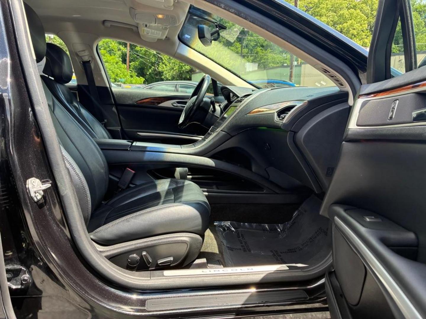 2015 GREEN LINCOLN MKZ HYBRID (3LN6L2LU0FR) with an 2.0L engine, Continuously Variable transmission, located at 117 North Cameron Street, Harrisburg, PA, 17101, (717) 963-8962, 40.267021, -76.875351 - WE FINANCE!!! MOST vehicles are available for financing. Good Credit/ Challenged Credit/ No Credit - ALL Trade-Ins Welcomed!!! APPLY ONLINE or CALL us TODAY Please call us to discuss your cash and/or financing options. Thanks for checking our inventory! We're here to help. - Photo#8