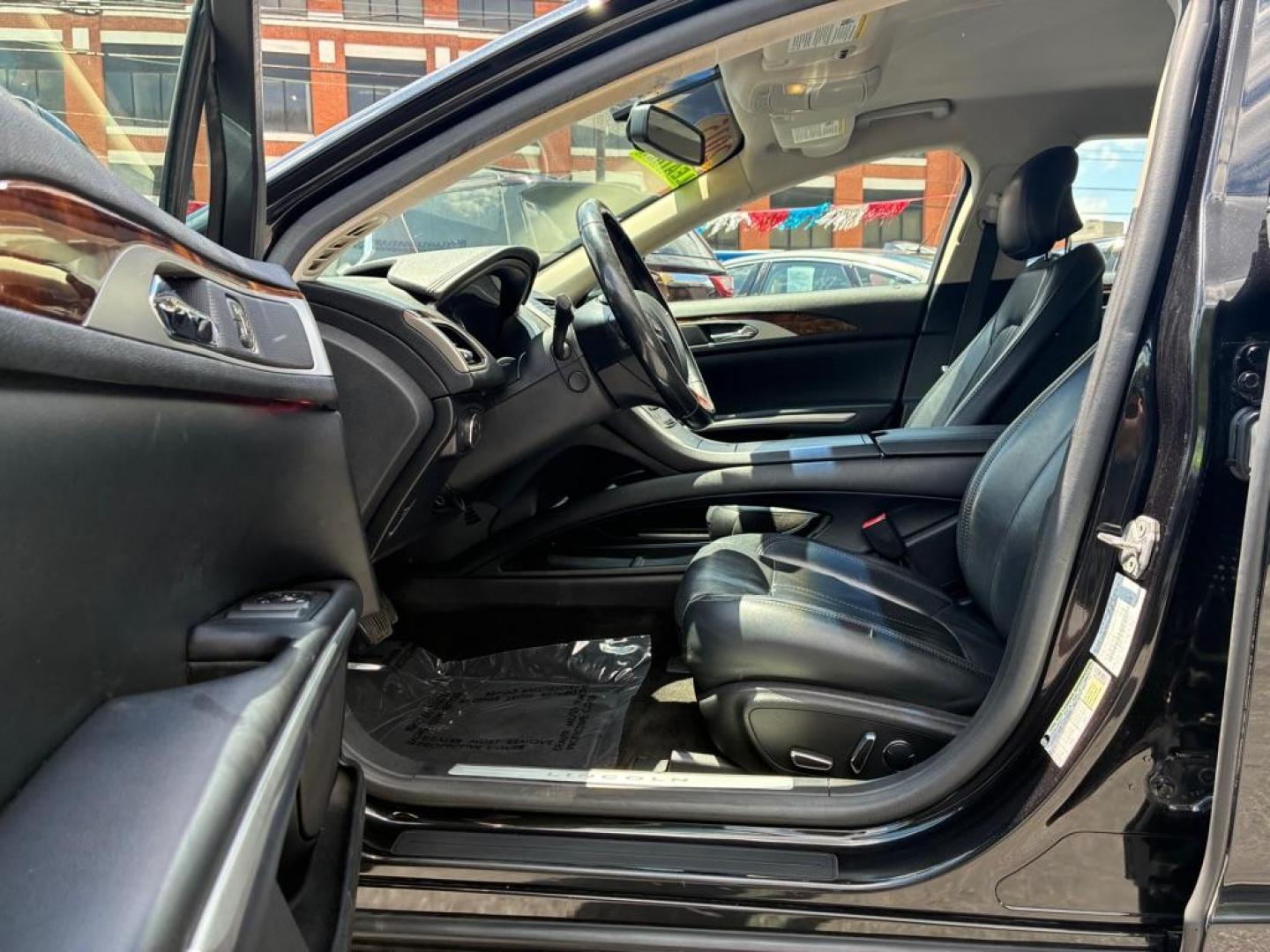 2015 GREEN LINCOLN MKZ HYBRID (3LN6L2LU0FR) with an 2.0L engine, Continuously Variable transmission, located at 117 North Cameron Street, Harrisburg, PA, 17101, (717) 963-8962, 40.267021, -76.875351 - WE FINANCE!!! MOST vehicles are available for financing. Good Credit/ Challenged Credit/ No Credit - ALL Trade-Ins Welcomed!!! APPLY ONLINE or CALL us TODAY Please call us to discuss your cash and/or financing options. Thanks for checking our inventory! We're here to help. - Photo#13