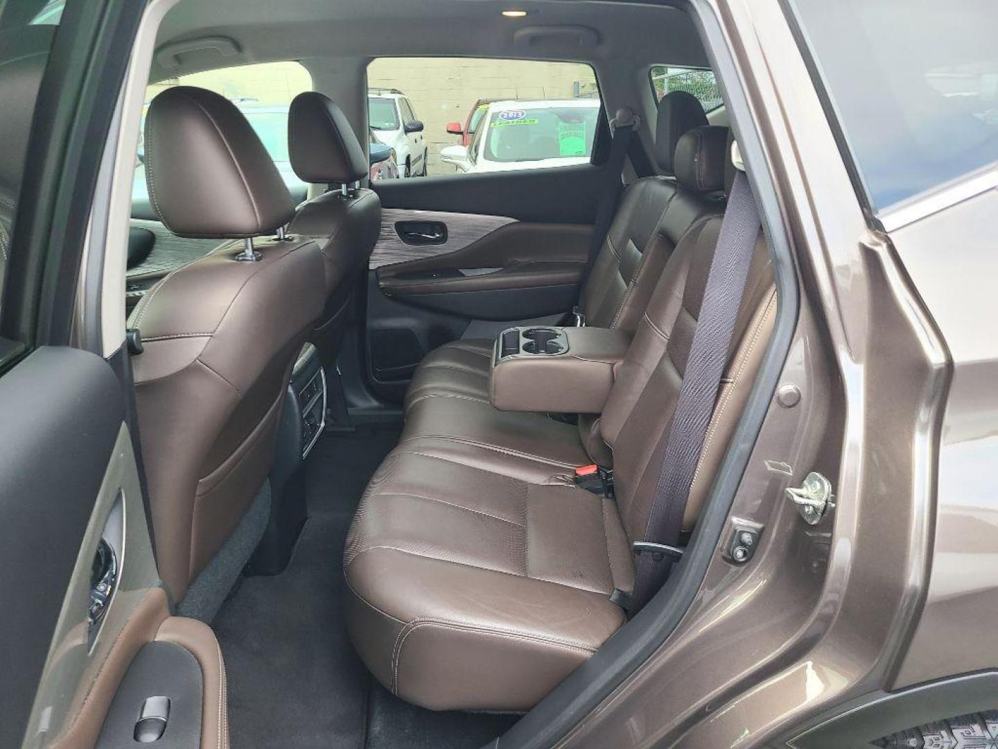 2015 BROWN NISSAN MURANO PLATINUM AWD (5N1AZ2MH8FN) with an 3.5L engine, Continuously Variable transmission, located at 131 N Cameron st, Harrisburg, PA, 17101, (717) 561-2926, 40.267086, -76.875374 - WE FINANCE!!! Good Credit/ Bad Credit/ No Credit - ALL Trade-Ins Welcomed!!! ***Guaranteed Credit Approval*** APPLY ONLINE or CALL us TODAY ;) Please call us to discuss your cash and financing options. - Photo#11