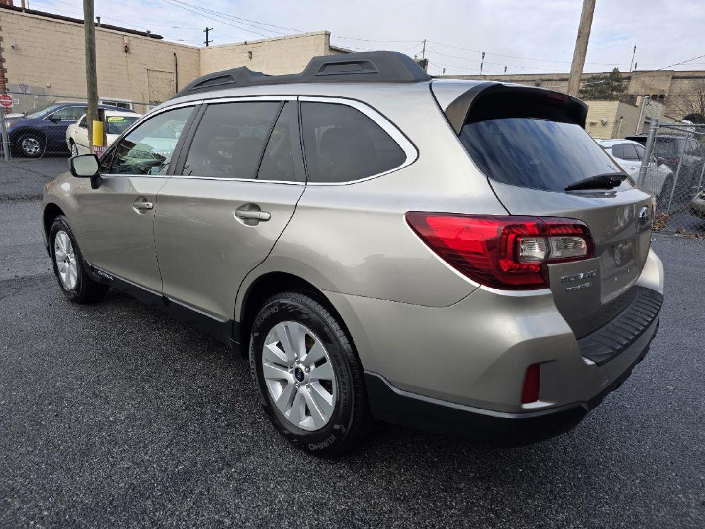 2015 TAN SUBARU OUTBACK 2.5I PREMIUM (4S4BSAEC5F3) with an 2.5L engine, Continuously Variable transmission, located at 131 N Cameron st, Harrisburg, PA, 17101, (717) 561-2926, 40.267086, -76.875374 - WE FINANCE!!! Good Credit/ Bad Credit/ No Credit - ALL Trade-Ins Welcomed!!! ***Guaranteed Credit Approval*** APPLY ONLINE or CALL us TODAY ;) Please call us to discuss your cash and financing options. - Photo#2