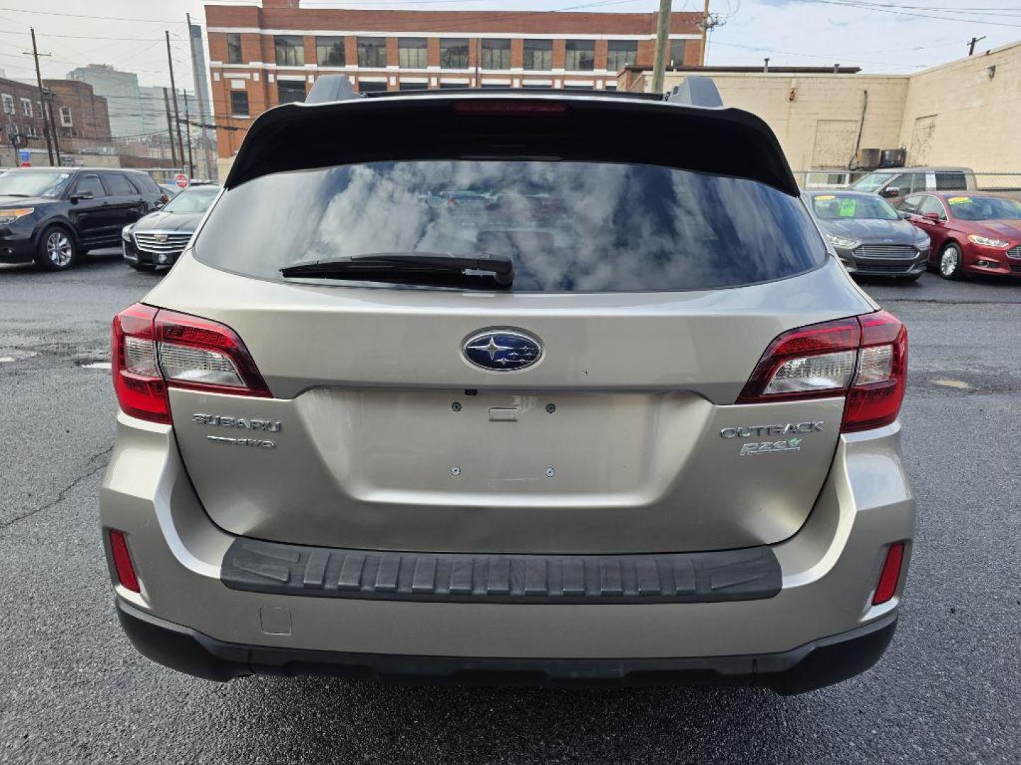 2015 TAN SUBARU OUTBACK 2.5I PREMIUM (4S4BSAEC5F3) with an 2.5L engine, Continuously Variable transmission, located at 131 N Cameron st, Harrisburg, PA, 17101, (717) 561-2926, 40.267086, -76.875374 - WE FINANCE!!! Good Credit/ Bad Credit/ No Credit - ALL Trade-Ins Welcomed!!! ***Guaranteed Credit Approval*** APPLY ONLINE or CALL us TODAY ;) Please call us to discuss your cash and financing options. - Photo#3