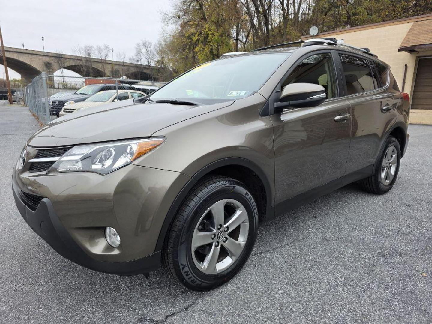 2015 BEIGE TOYOTA RAV4 XLE (JTMRFREV3FD) with an 2.5L engine, Automatic transmission, located at 117 North Cameron Street, Harrisburg, PA, 17101, (717) 963-8962, 40.267021, -76.875351 - WE FINANCE!!! Good Credit/ Bad Credit/ No Credit - ALL Trade-Ins Welcomed!!! ***Guaranteed Credit Approval*** APPLY ONLINE or CALL us TODAY ;) Please call us to discuss your cash and financing options. - Photo#0