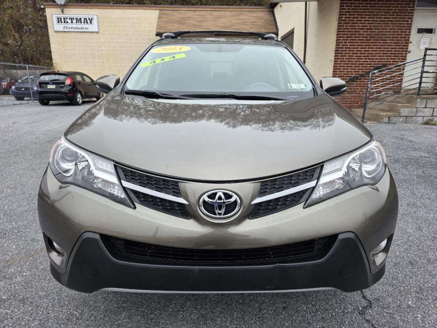 2015 BEIGE TOYOTA RAV4 XLE (JTMRFREV3FD) with an 2.5L engine, Automatic transmission, located at 117 North Cameron Street, Harrisburg, PA, 17101, (717) 963-8962, 40.267021, -76.875351 - WE FINANCE!!! Good Credit/ Bad Credit/ No Credit - ALL Trade-Ins Welcomed!!! ***Guaranteed Credit Approval*** APPLY ONLINE or CALL us TODAY ;) Please call us to discuss your cash and financing options. - Photo#6