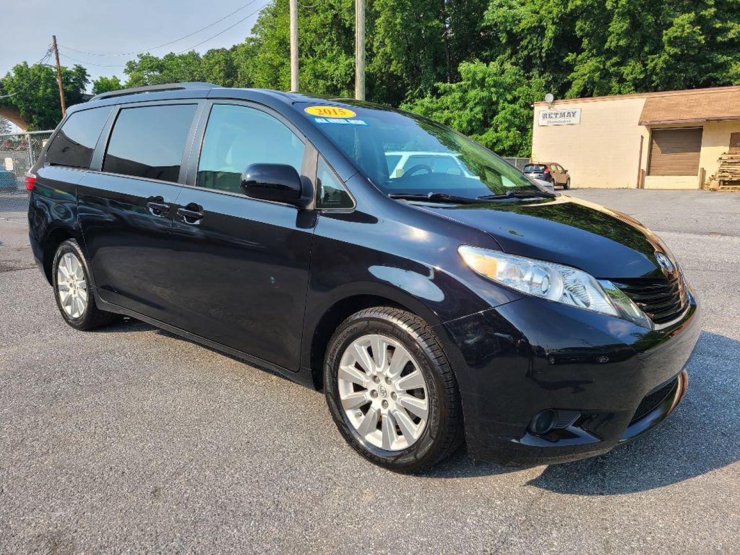 2015 BLACK TOYOTA SIENNA LE (5TDJK3DC3FS) with an 3.5L engine, Automatic transmission, located at 117 North Cameron Street, Harrisburg, PA, 17101, (717) 963-8962, 40.267021, -76.875351 - WE FINANCE!!! Good Credit/ Bad Credit/ No Credit - ALL Trade-Ins Welcomed!!! ***Guaranteed Credit Approval*** APPLY ONLINE or CALL us TODAY ;) Internet Prices and Marketplace Prices are SPECIAL discounted ***CASH DEALS*** Retail Prices are higher. Please call us to discuss your cash and finan - Photo#6