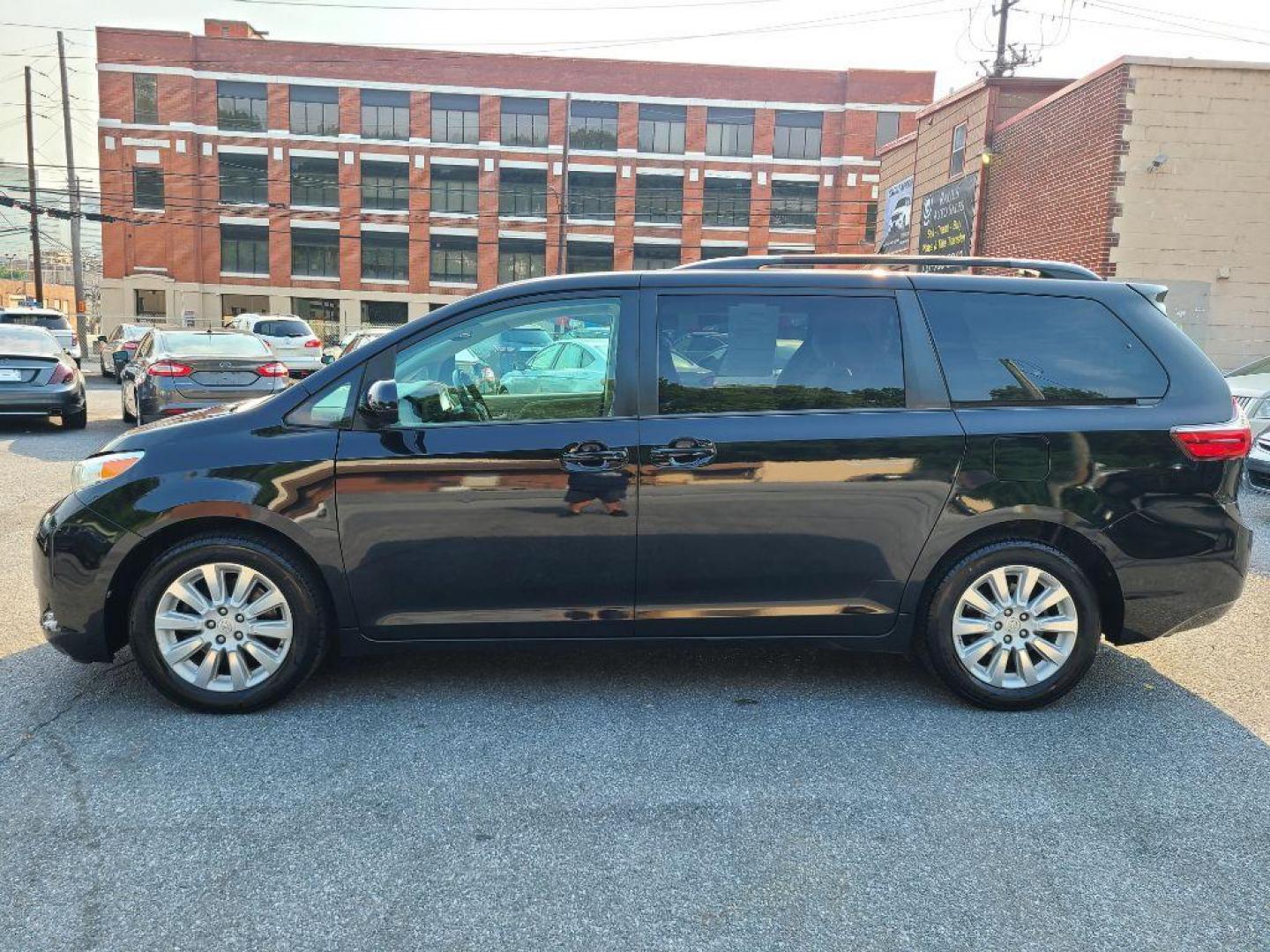 2015 BLACK TOYOTA SIENNA LE (5TDJK3DC3FS) with an 3.5L engine, Automatic transmission, located at 117 North Cameron Street, Harrisburg, PA, 17101, (717) 963-8962, 40.267021, -76.875351 - WE FINANCE!!! Good Credit/ Bad Credit/ No Credit - ALL Trade-Ins Welcomed!!! ***Guaranteed Credit Approval*** APPLY ONLINE or CALL us TODAY ;) Internet Prices and Marketplace Prices are SPECIAL discounted ***CASH DEALS*** Retail Prices are higher. Please call us to discuss your cash and finan - Photo#1