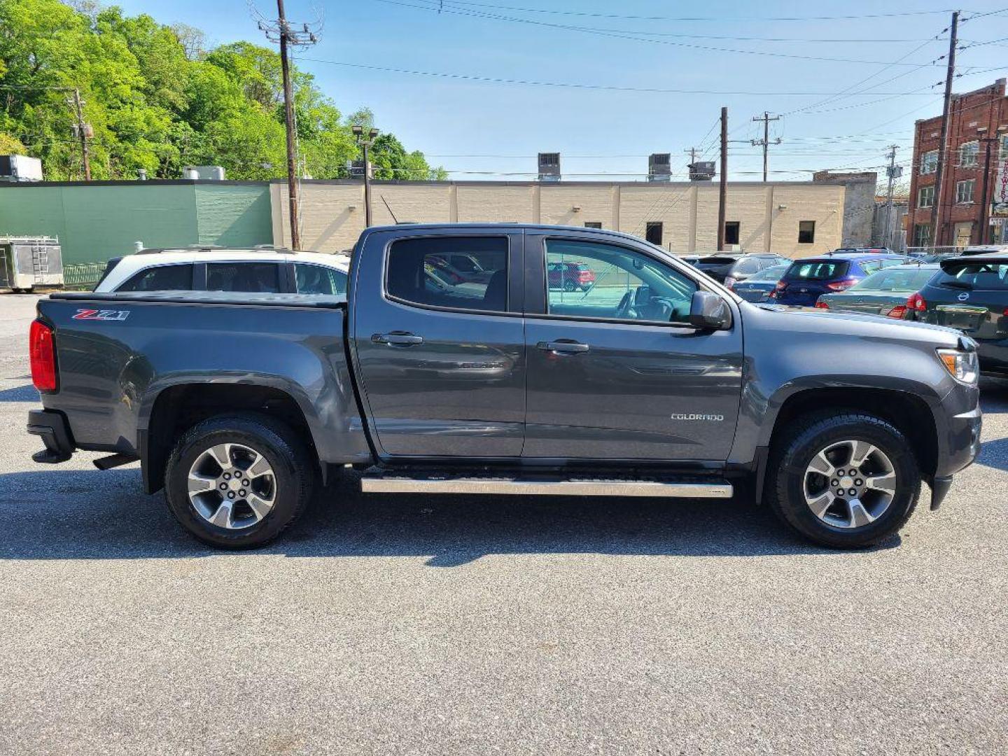 2016 GRAY CHEVROLET COLORADO Z71 (1GCGTDE35G1) with an 3.6L engine, Automatic transmission, located at 117 North Cameron Street, Harrisburg, PA, 17101, (717) 963-8962, 40.267021, -76.875351 - WE FINANCE!!! Good Credit/ Bad Credit/ No Credit - ALL Trade-Ins Welcomed!!! ***Guaranteed Credit Approval*** APPLY ONLINE or CALL us TODAY ;) Internet Prices and Marketplace Prices are SPECIAL discounted ***CASH DEALS*** Retail Prices are higher. Please call us to discuss your cash and finan - Photo#1