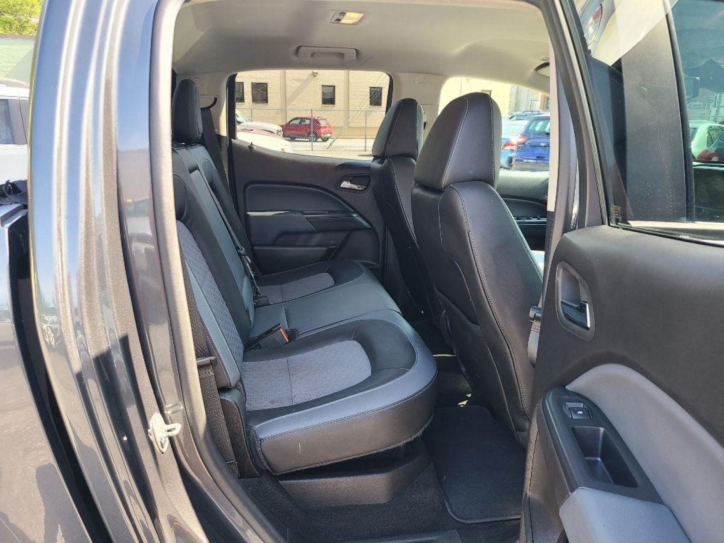 2016 GRAY CHEVROLET COLORADO Z71 (1GCGTDE35G1) with an 3.6L engine, Automatic transmission, located at 117 North Cameron Street, Harrisburg, PA, 17101, (717) 963-8962, 40.267021, -76.875351 - WE FINANCE!!! Good Credit/ Bad Credit/ No Credit - ALL Trade-Ins Welcomed!!! ***Guaranteed Credit Approval*** APPLY ONLINE or CALL us TODAY ;) Internet Prices and Marketplace Prices are SPECIAL discounted ***CASH DEALS*** Retail Prices are higher. Please call us to discuss your cash and finan - Photo#8