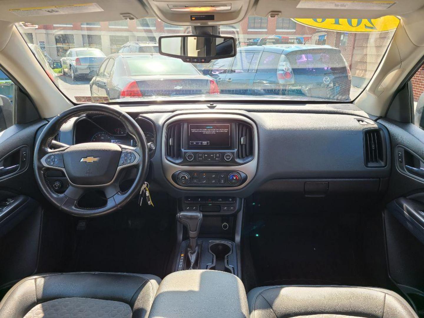 2016 GRAY CHEVROLET COLORADO Z71 (1GCGTDE35G1) with an 3.6L engine, Automatic transmission, located at 117 North Cameron Street, Harrisburg, PA, 17101, (717) 963-8962, 40.267021, -76.875351 - WE FINANCE!!! Good Credit/ Bad Credit/ No Credit - ALL Trade-Ins Welcomed!!! ***Guaranteed Credit Approval*** APPLY ONLINE or CALL us TODAY ;) Internet Prices and Marketplace Prices are SPECIAL discounted ***CASH DEALS*** Retail Prices are higher. Please call us to discuss your cash and finan - Photo#9