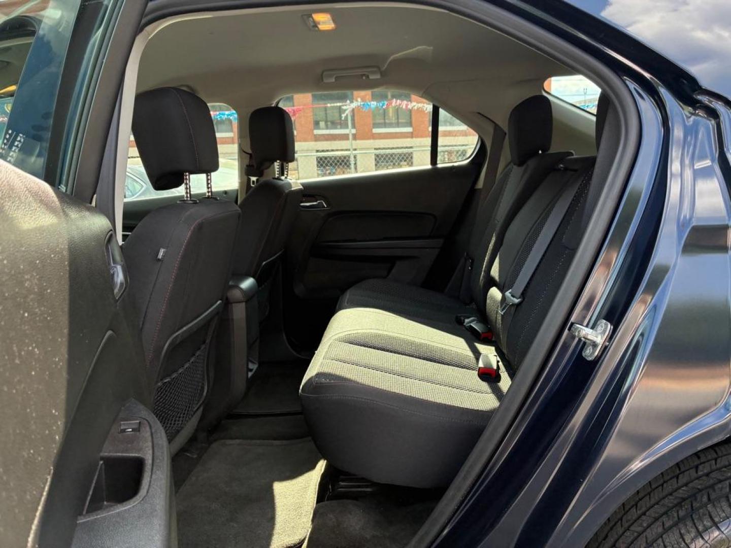 2016 BLUE CHEVROLET EQUINOX LS (2GNFLEEK4G6) with an 2.4L engine, Automatic transmission, located at 117 North Cameron Street, Harrisburg, PA, 17101, (717) 963-8962, 40.267021, -76.875351 - WE FINANCE!!! MOST vehicles are available for financing. Good Credit/ Challenged Credit/ No Credit - ALL Trade-Ins Welcomed!!! APPLY ONLINE or CALL us TODAY Please call us to discuss your cash and/or financing options. Thanks for cheching our inventory! We're here to help. - Photo#11