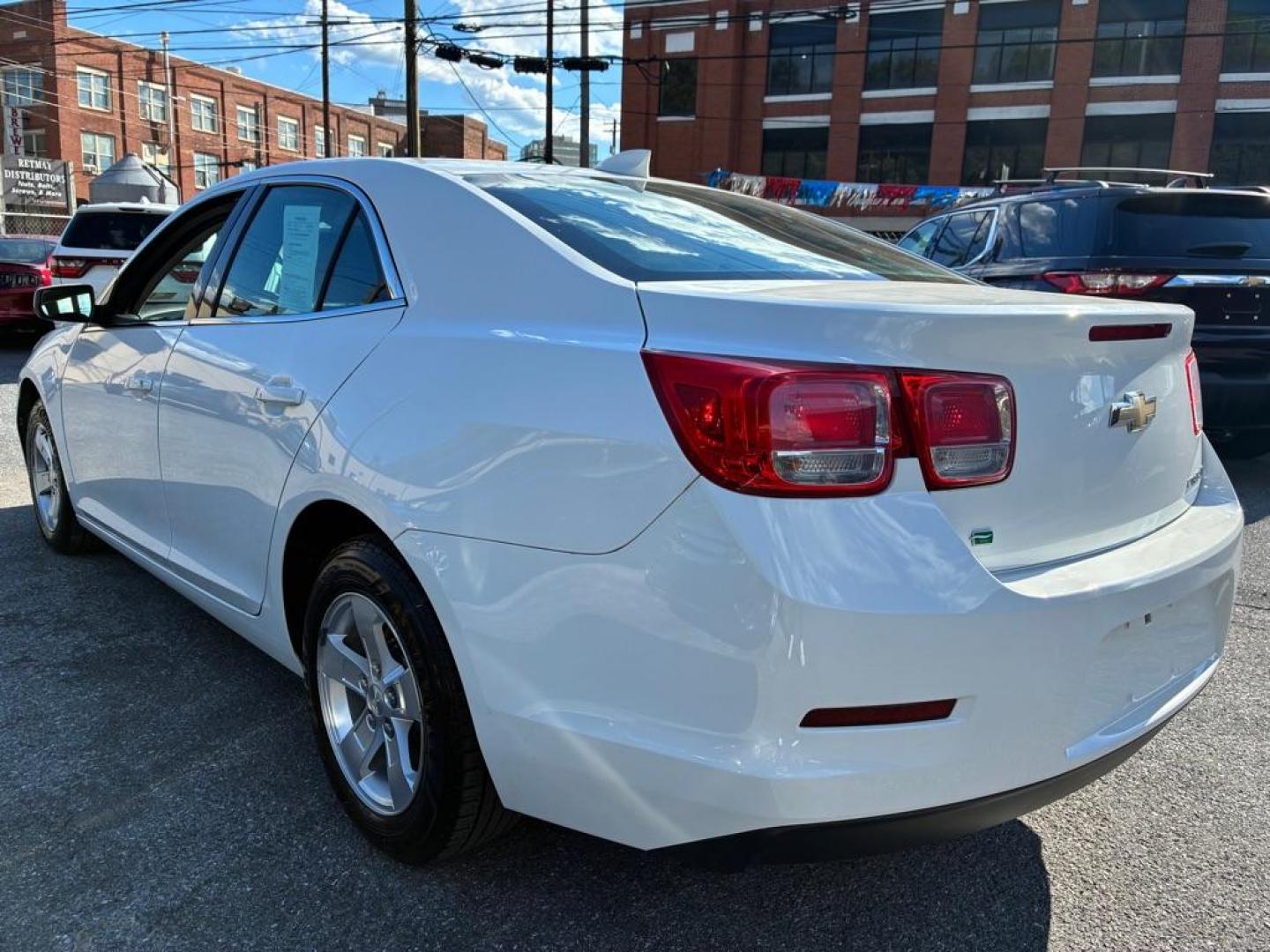 2016 WHITE CHEVROLET MALIBU LIMITED LT (1G11C5SA6GF) with an 2.5L engine, Automatic transmission, located at 117 North Cameron Street, Harrisburg, PA, 17101, (717) 963-8962, 40.267021, -76.875351 - WE FINANCE!!! MOST vehicles are available for financing. Good Credit/ Challenged Credit/ No Credit - ALL Trade-Ins Welcomed!!! APPLY ONLINE or CALL us TODAY Please call us to discuss your cash and/or financing options. Thanks for checking our inventory! We're here to help. - Photo#2