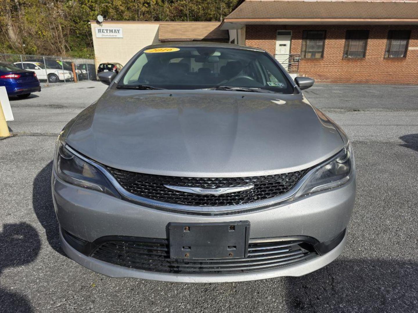 2016 SILVER CHRYSLER 200 LX (1C3CCCFB6GN) with an 2.4L engine, Automatic transmission, located at 7981 Paxton Street, Harrisburg, PA, 17111, (717) 561-2926, 40.261490, -76.749229 - WE FINANCE!!! Good Credit/ Bad Credit/ No Credit - ALL Trade-Ins Welcomed!!! ***Guaranteed Credit Approval*** APPLY ONLINE or CALL us TODAY ;) Please call us to discuss your cash and financing options. - Photo#7