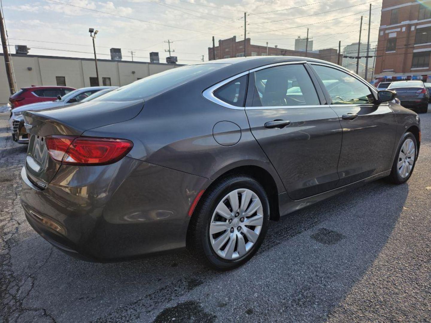 2016 GRAY CHRYSLER 200 LX (1C3CCCFB1GN) with an 2.4L engine, Automatic transmission, located at 131 N Cameron st, Harrisburg, PA, 17101, (717) 561-2926, 40.267086, -76.875374 - WE FINANCE!!! Good Credit/ Challenged Credit/ No Credit - ALL Trade-Ins Welcomed!!! APPLY ONLINE or CALL us TODAY ;) Please call us to discuss your cash and/or financing options. - Photo#4
