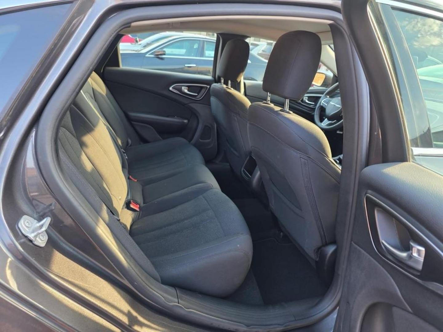 2016 GRAY CHRYSLER 200 LX (1C3CCCFB1GN) with an 2.4L engine, Automatic transmission, located at 131 N Cameron st, Harrisburg, PA, 17101, (717) 561-2926, 40.267086, -76.875374 - WE FINANCE!!! Good Credit/ Challenged Credit/ No Credit - ALL Trade-Ins Welcomed!!! APPLY ONLINE or CALL us TODAY ;) Please call us to discuss your cash and/or financing options. - Photo#22