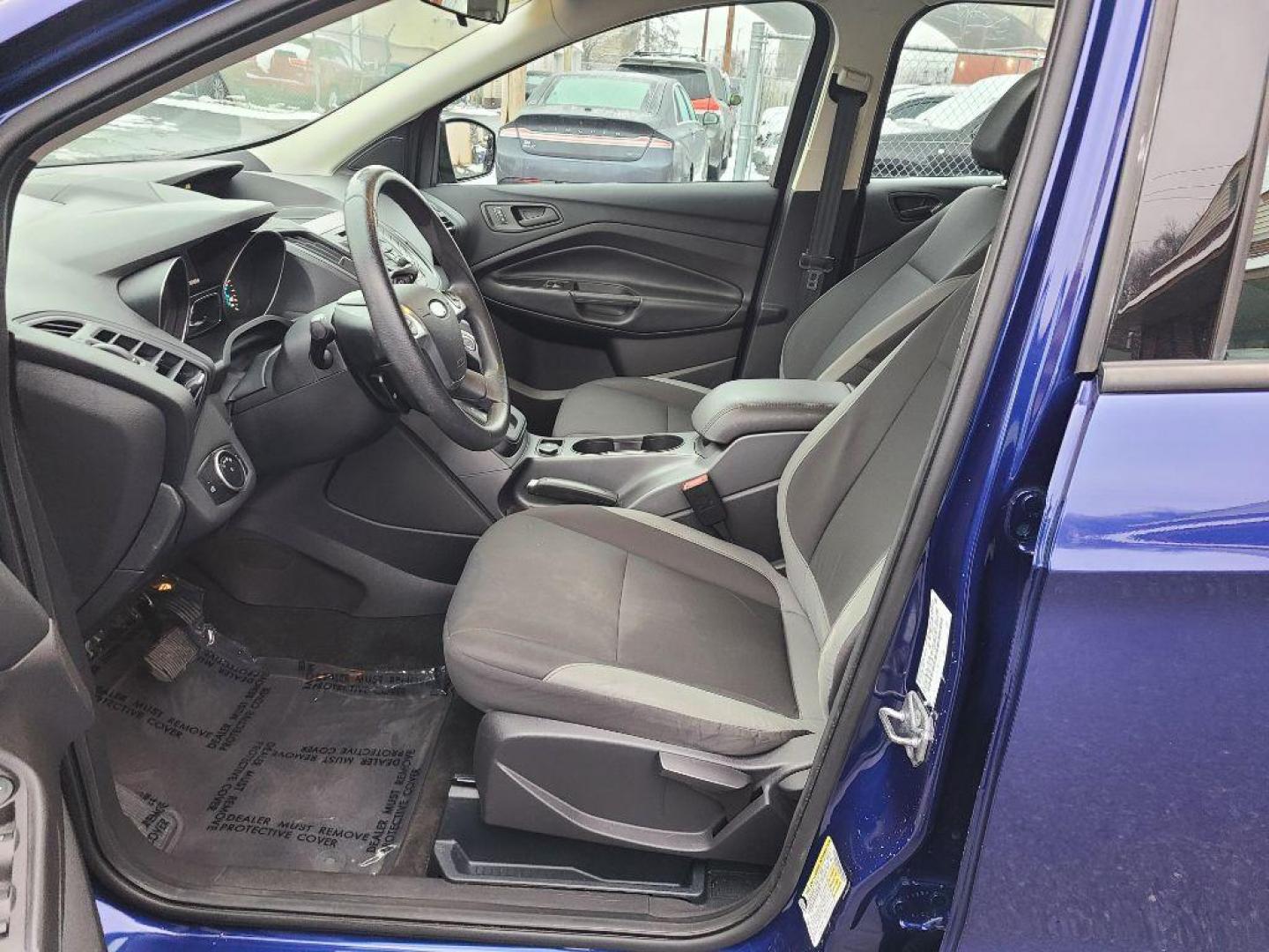 2016 BLUE FORD ESCAPE S (1FMCU0F73GU) with an 2.5L engine, Automatic transmission, located at 117 North Cameron Street, Harrisburg, PA, 17101, (717) 963-8962, 40.267021, -76.875351 - WE FINANCE!!! Good Credit/ Bad Credit/ No Credit - ALL Trade-Ins Welcomed!!! ***Guaranteed Credit Approval*** APPLY ONLINE or CALL us TODAY ;) Internet Prices and Marketplace Prices are SPECIAL discounted ***CASH DEALS*** Retail Prices are higher. Please call us to discuss your cash and finan - Photo#13