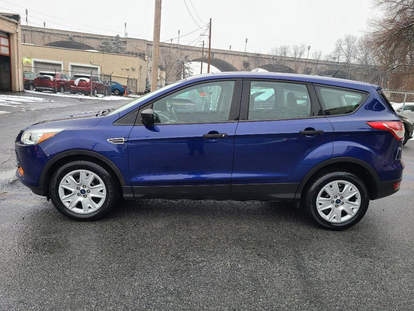 2016 BLUE FORD ESCAPE S (1FMCU0F73GU) with an 2.5L engine, Automatic transmission, located at 117 North Cameron Street, Harrisburg, PA, 17101, (717) 963-8962, 40.267021, -76.875351 - WE FINANCE!!! Good Credit/ Bad Credit/ No Credit - ALL Trade-Ins Welcomed!!! ***Guaranteed Credit Approval*** APPLY ONLINE or CALL us TODAY ;) Internet Prices and Marketplace Prices are SPECIAL discounted ***CASH DEALS*** Retail Prices are higher. Please call us to discuss your cash and finan - Photo#1