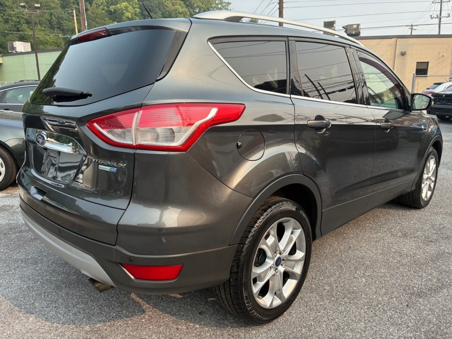 2016 GREY FORD ESCAPE TITANIUM (1FMCU9J9XGU) with an 2.0L engine, Automatic transmission, located at 117 North Cameron Street, Harrisburg, PA, 17101, (717) 963-8962, 40.267021, -76.875351- Photo#4