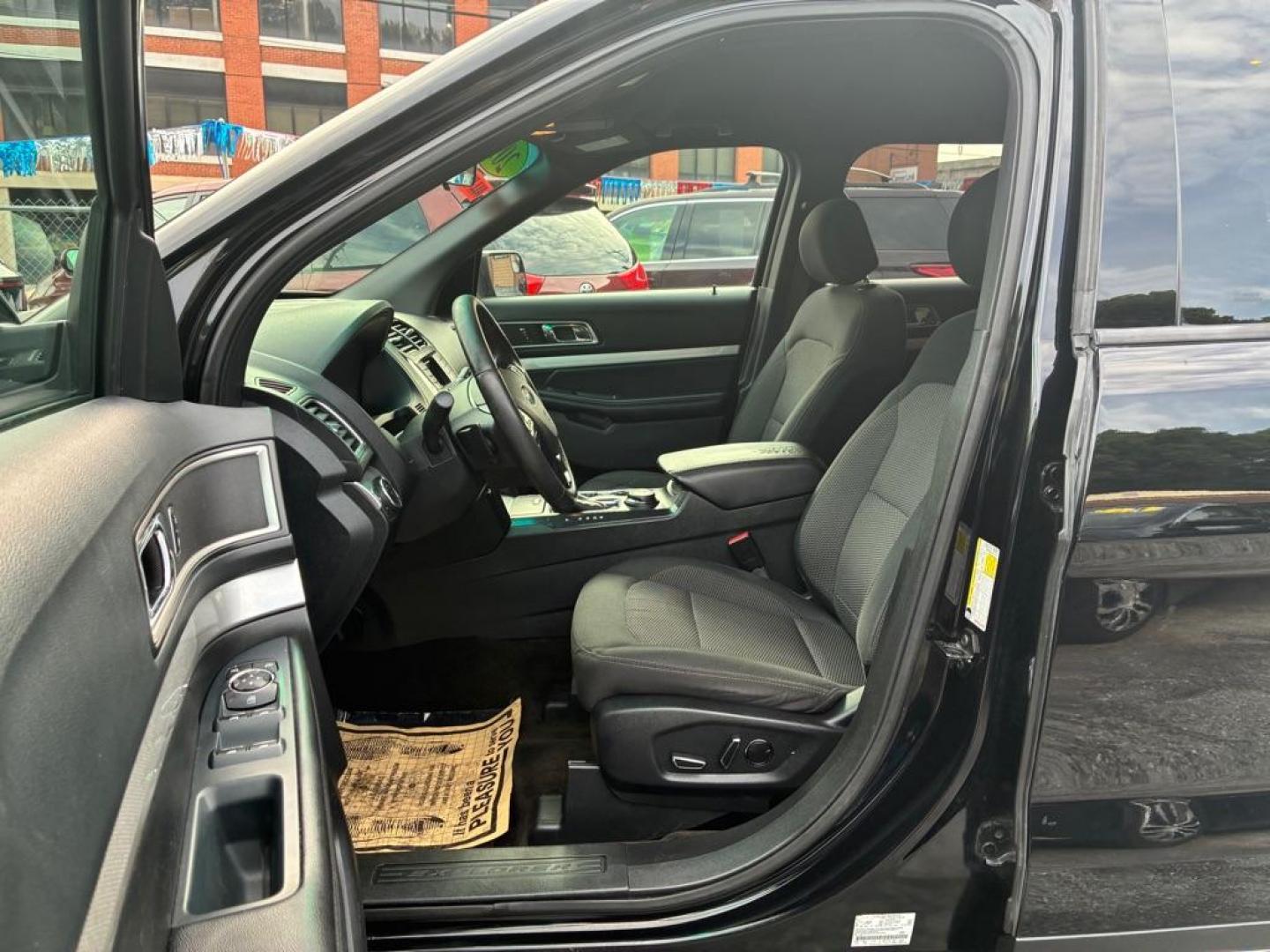 2016 BLACK FORD EXPLORER XLT (1FM5K8D83GG) with an 3.5L engine, Automatic transmission, located at 117 North Cameron Street, Harrisburg, PA, 17101, (717) 963-8962, 40.267021, -76.875351 - WE FINANCE!!! MOST vehicles are available for financing. Good Credit/ Challenged Credit/ No Credit - ALL Trade-Ins Welcomed!!! APPLY ONLINE or CALL us TODAY Please call us to discuss your cash and/or financing options. Thanks for checking our inventory! We're here to help.- Photo#14