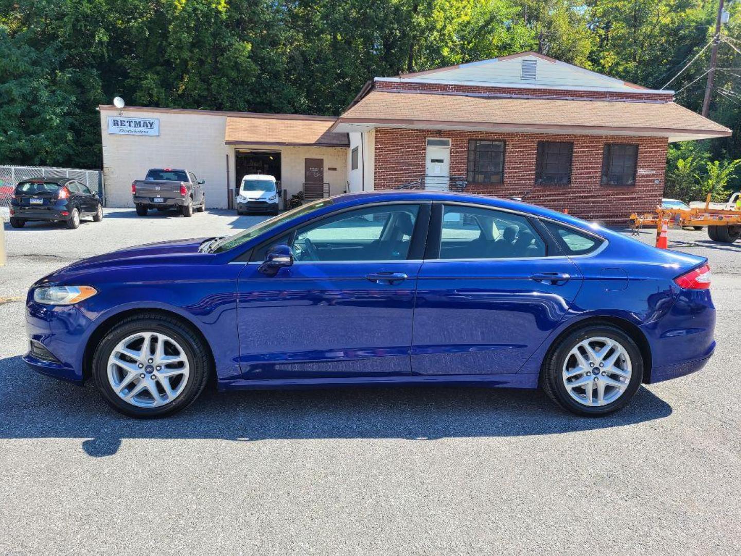 2016 BLUE FORD FUSION SE (3FA6P0H78GR) with an 2.5L engine, Automatic transmission, located at 117 North Cameron Street, Harrisburg, PA, 17101, (717) 963-8962, 40.267021, -76.875351 - WE FINANCE!!! Good Credit/ Bad Credit/ No Credit - ALL Trade-Ins Welcomed!!! ***Guaranteed Credit Approval*** APPLY ONLINE or CALL us TODAY ;) Internet Prices and Marketplace Prices are SPECIAL discounted ***CASH DEALS*** Retail Prices are higher. Please call us to discuss your cash and finan - Photo#1