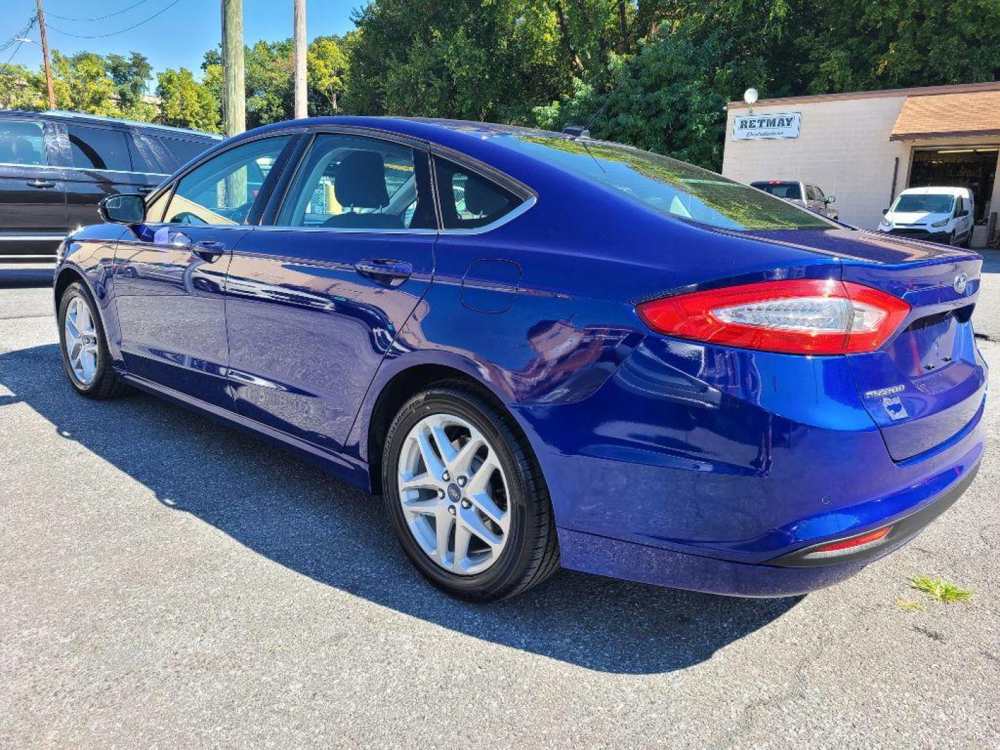 2016 BLUE FORD FUSION SE (3FA6P0H78GR) with an 2.5L engine, Automatic transmission, located at 117 North Cameron Street, Harrisburg, PA, 17101, (717) 963-8962, 40.267021, -76.875351 - WE FINANCE!!! Good Credit/ Bad Credit/ No Credit - ALL Trade-Ins Welcomed!!! ***Guaranteed Credit Approval*** APPLY ONLINE or CALL us TODAY ;) Internet Prices and Marketplace Prices are SPECIAL discounted ***CASH DEALS*** Retail Prices are higher. Please call us to discuss your cash and finan - Photo#2