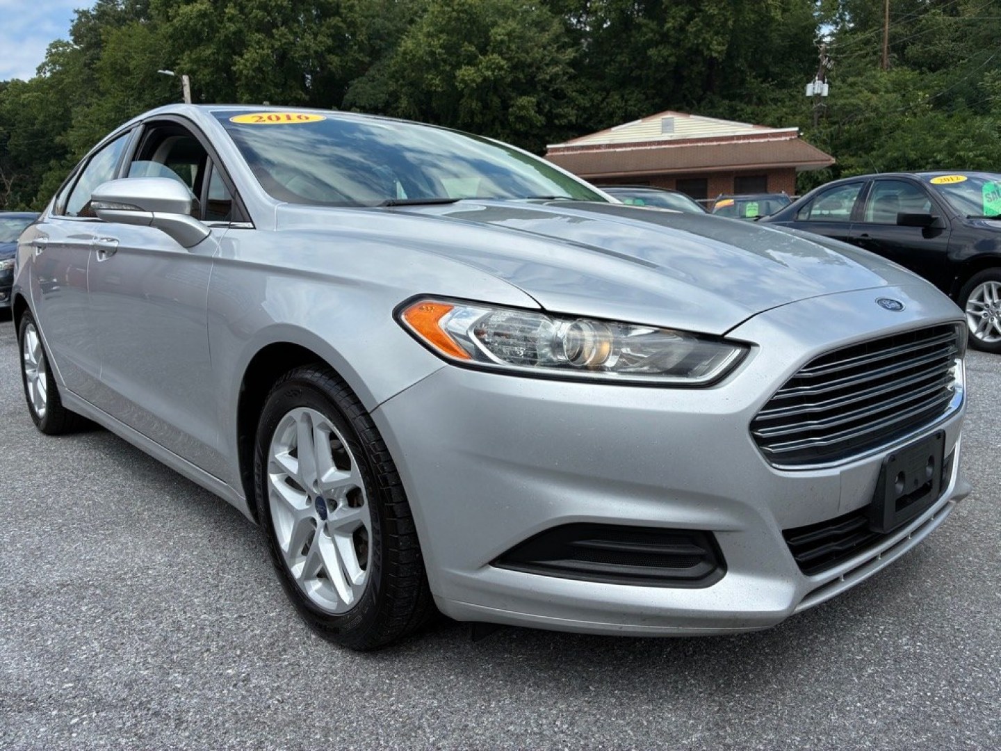 2016 SILVER FORD FUSION SE (3FA6P0H73GR) with an 2.5L engine, Automatic transmission, located at 117 North Cameron Street, Harrisburg, PA, 17101, (717) 963-8962, 40.267021, -76.875351 - WE FINANCE!!! MOST vehicles are available for financing. Good Credit/ Challenged Credit/ No Credit - ALL Trade-Ins Welcomed!!! APPLY ONLINE or CALL us TODAY Please call us to discuss your cash and/or financing options. Thanks for checking our inventory! We're here to help.- Photo#6