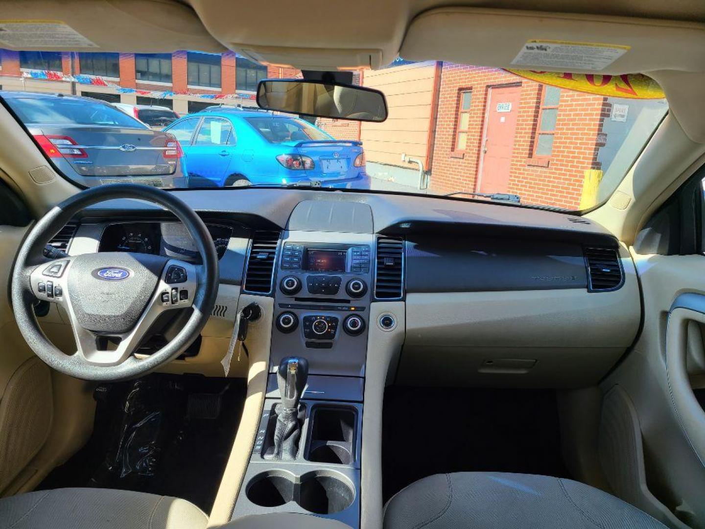 2016 BLACK FORD TAURUS SE (1FAHP2D8XGG) with an 3.5L engine, Automatic transmission, located at 117 North Cameron Street, Harrisburg, PA, 17101, (717) 963-8962, 40.267021, -76.875351 - Photo#10