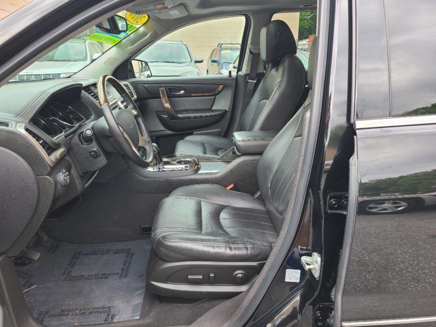 2016 BLACK GMC ACADIA DENALI (1GKKVTKD6GJ) with an 3.6L engine, Automatic transmission, located at 117 North Cameron Street, Harrisburg, PA, 17101, (717) 963-8962, 40.267021, -76.875351 - WE FINANCE!!! Good Credit/ Bad Credit/ No Credit - ALL Trade-Ins Welcomed!!! ***Guaranteed Credit Approval*** APPLY ONLINE or CALL us TODAY ;) Internet Prices and Marketplace Prices are SPECIAL discounted ***CASH DEALS*** Retail Prices are higher. Please call us to discuss your cash and finan - Photo#12