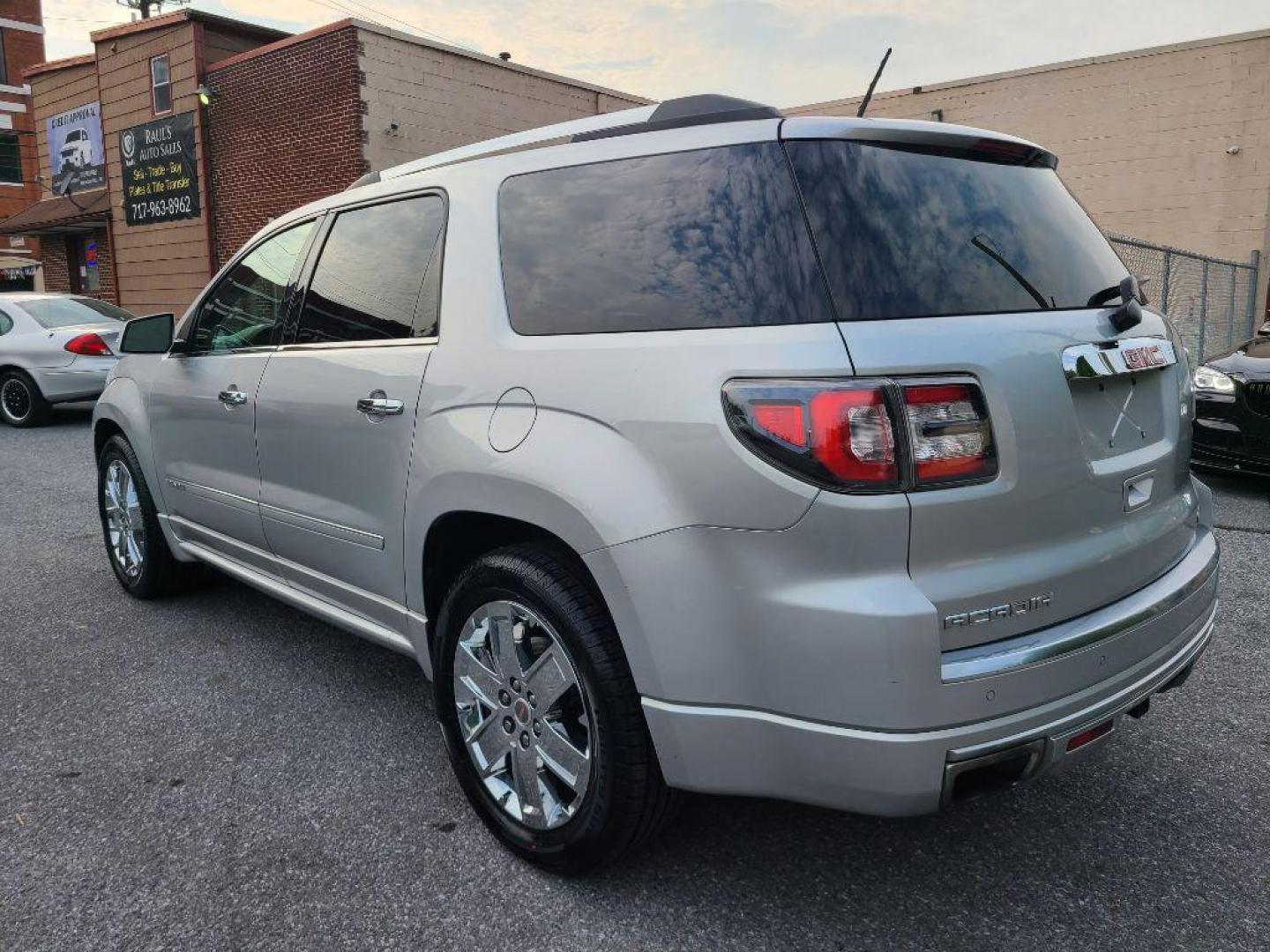 2016 SILVER GMC ACADIA DENALI (1GKKVTKD6GJ) with an 3.6L engine, Automatic transmission, located at 117 North Cameron Street, Harrisburg, PA, 17101, (717) 963-8962, 40.267021, -76.875351 - WE FINANCE!!! Good Credit/ Bad Credit/ No Credit - ALL Trade-Ins Welcomed!!! ***Guaranteed Credit Approval*** APPLY ONLINE or CALL us TODAY ;) Internet Prices and Marketplace Prices are SPECIAL discounted ***CASH DEALS*** Retail Prices are higher. Please call us to discuss your cash and finan - Photo#2