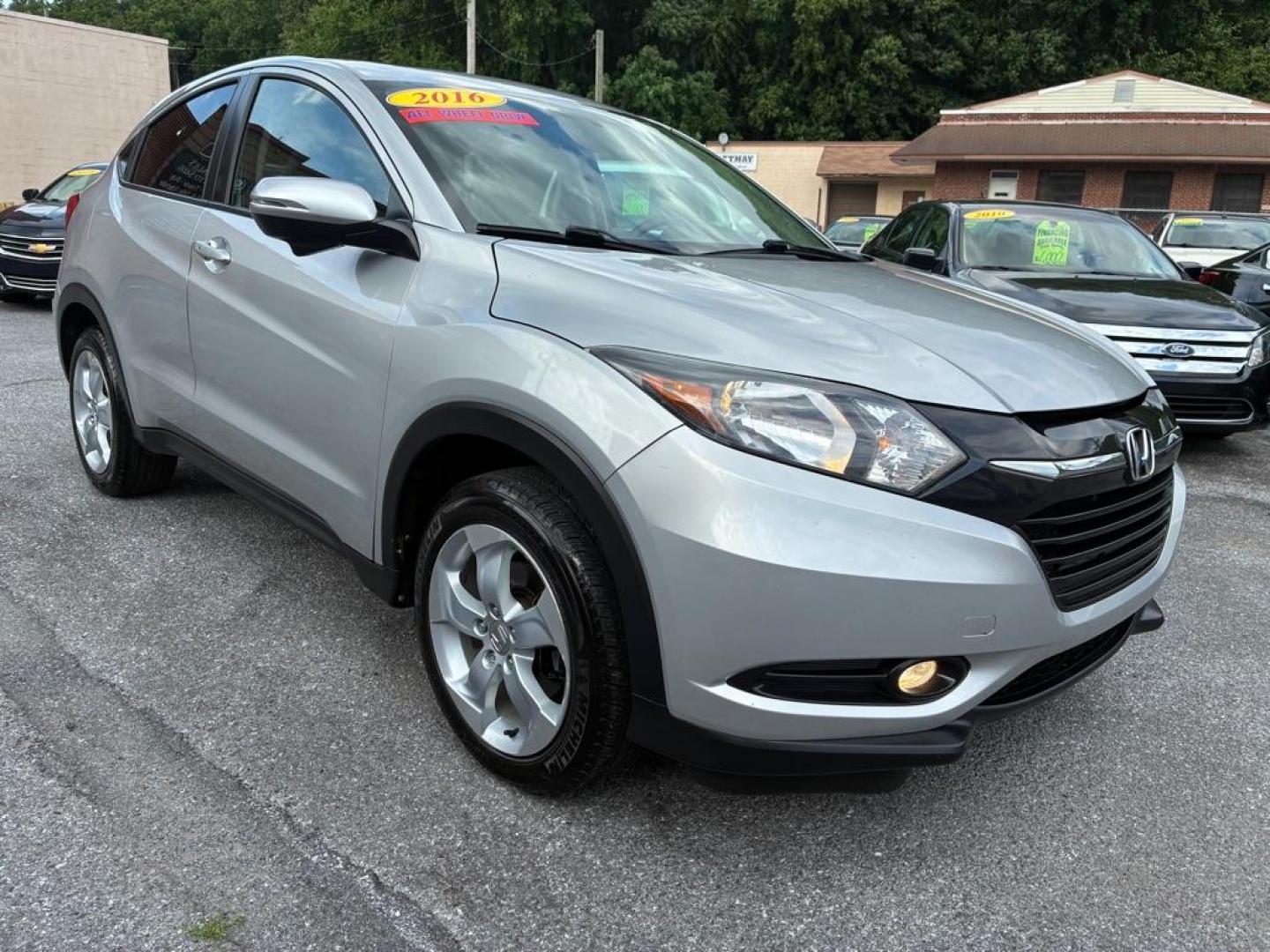 2016 SILVER HONDA HR-V EX (3CZRU6H59GM) with an 1.8L engine, Continuously Variable transmission, located at 117 North Cameron Street, Harrisburg, PA, 17101, (717) 963-8962, 40.267021, -76.875351 - WE FINANCE!!! MOST vehicles are available for financing. Good Credit/ Challenged Credit/ No Credit - ALL Trade-Ins Welcomed!!! APPLY ONLINE or CALL us TODAY Please call us to discuss your cash and/or financing options. Thanks for checking our inventory! We're here to help. - Photo#6