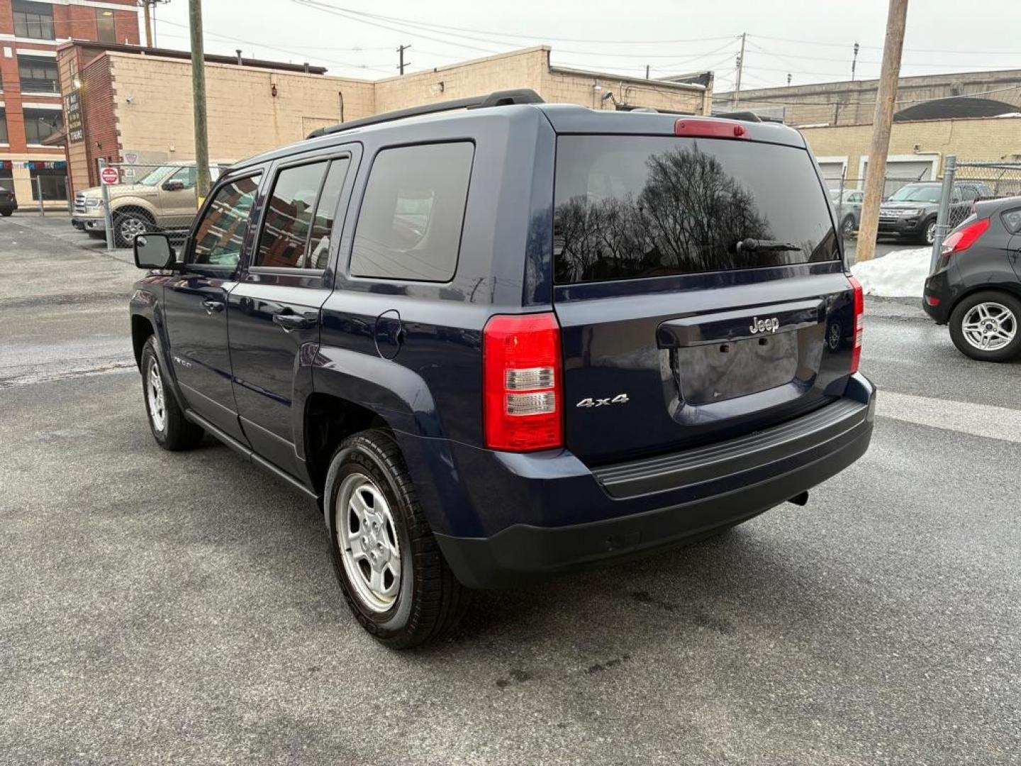 2016 BLUE JEEP PATRIOT SPORT (1C4NJRBB7GD) with an 2.4L engine, Continuously Variable transmission, located at 117 North Cameron Street, Harrisburg, PA, 17101, (717) 963-8962, 40.267021, -76.875351 - Photo#2