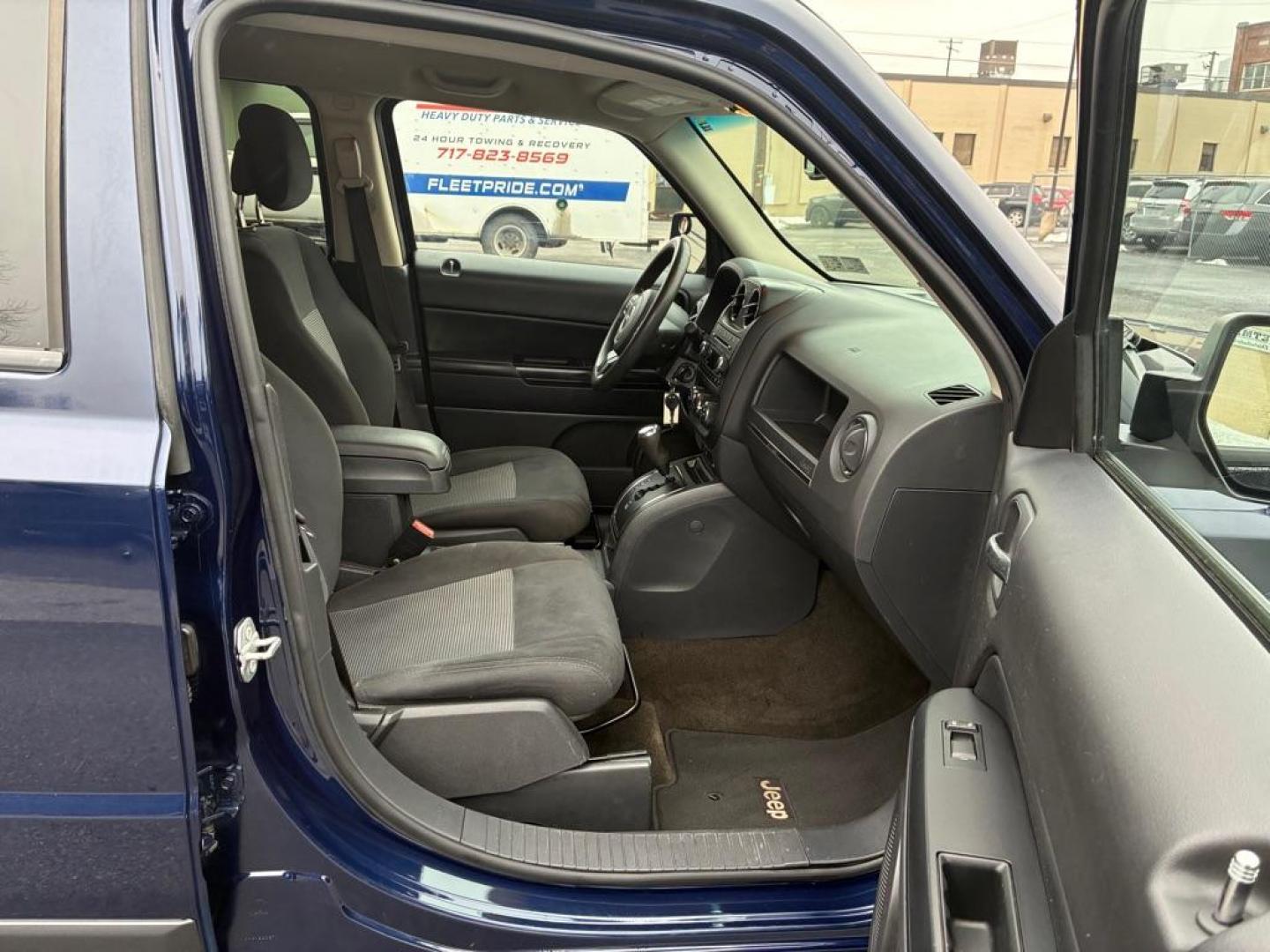 2016 BLUE JEEP PATRIOT SPORT (1C4NJRBB7GD) with an 2.4L engine, Continuously Variable transmission, located at 117 North Cameron Street, Harrisburg, PA, 17101, (717) 963-8962, 40.267021, -76.875351 - Photo#8