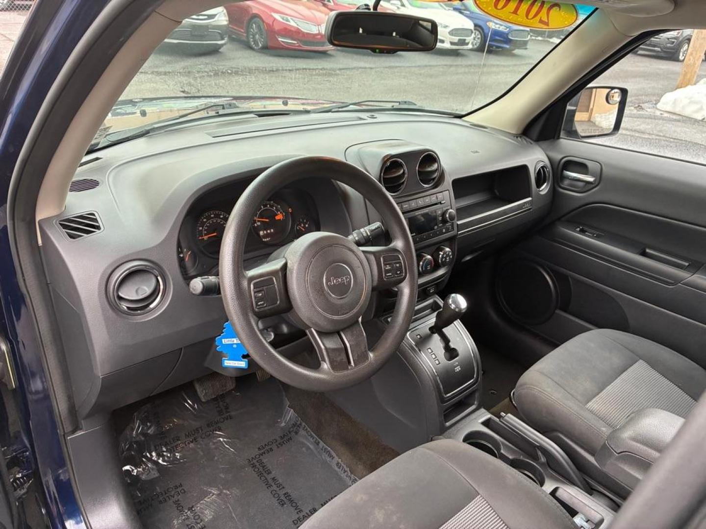 2016 BLUE JEEP PATRIOT SPORT (1C4NJRBB7GD) with an 2.4L engine, Continuously Variable transmission, located at 117 North Cameron Street, Harrisburg, PA, 17101, (717) 963-8962, 40.267021, -76.875351 - Photo#14